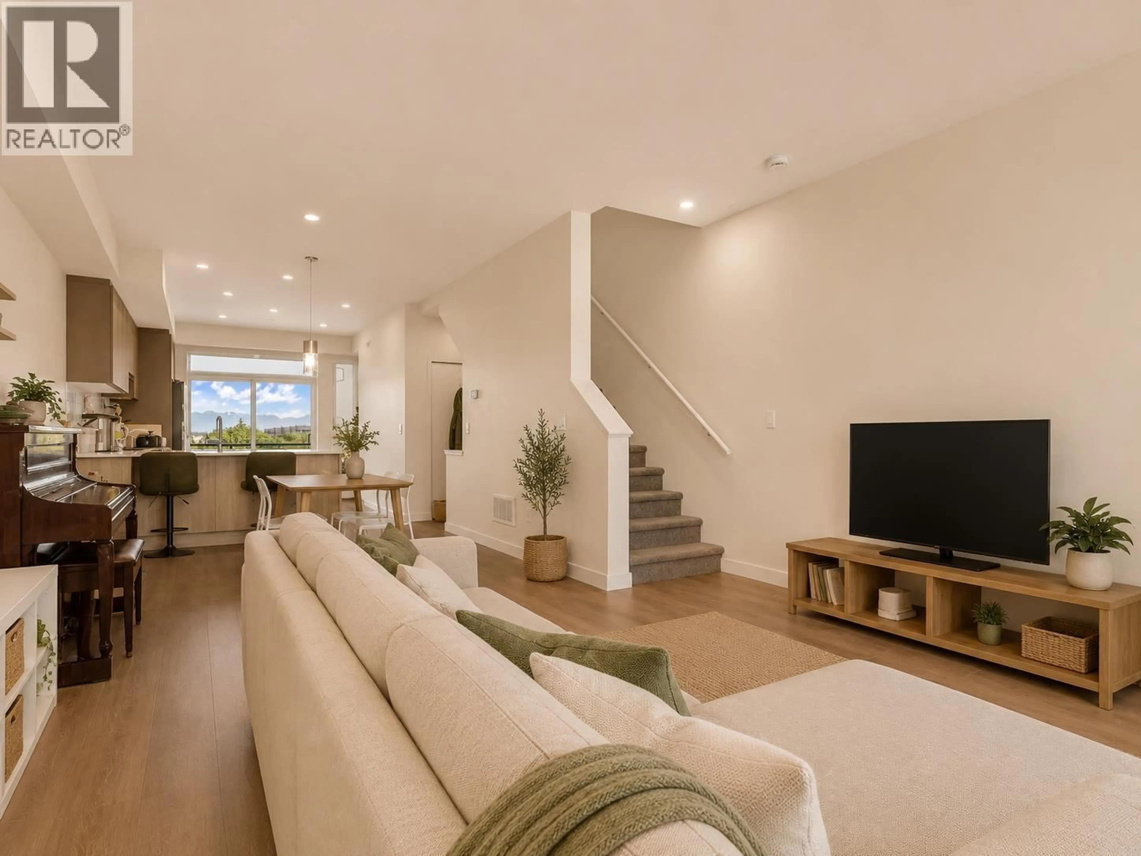 Living room with furniture, unknown for 20 - 4235 CORMORANT WAY, Tsawwassen British Columbia V4M0G7