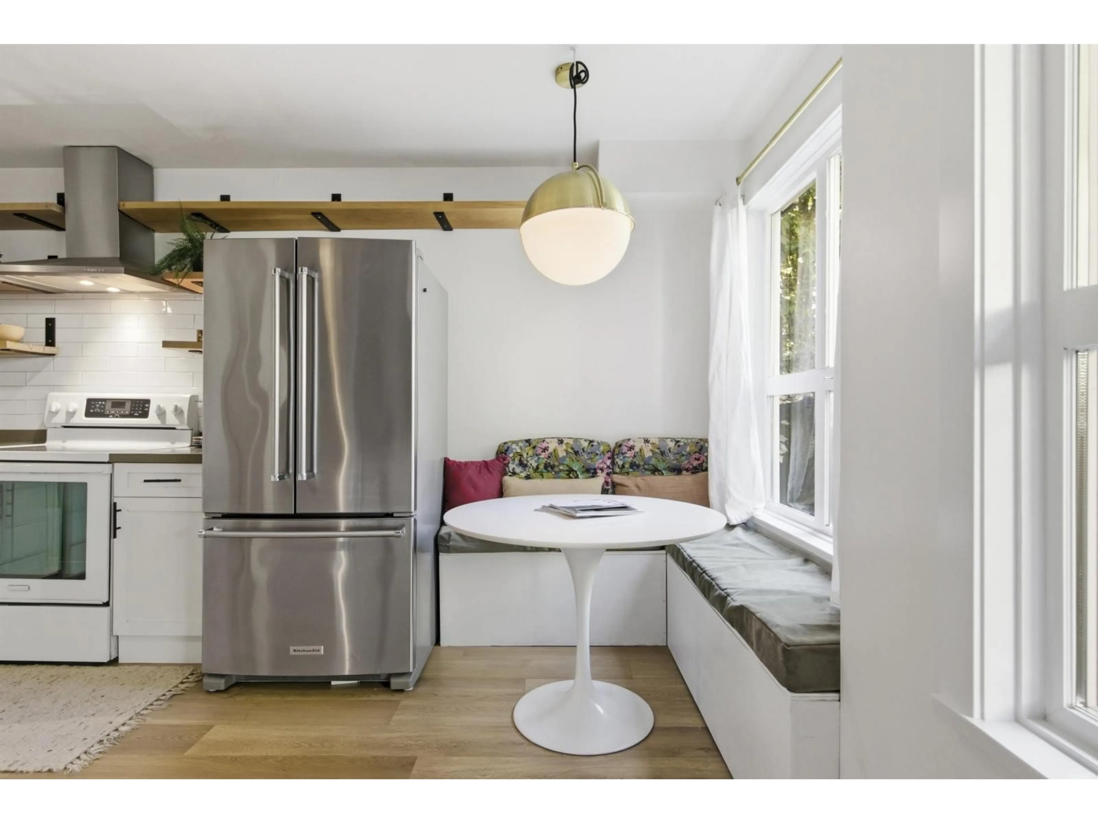 Open concept kitchen, unknown for 205 - 33165 2ND AVENUE, Mission British Columbia V2V6T8