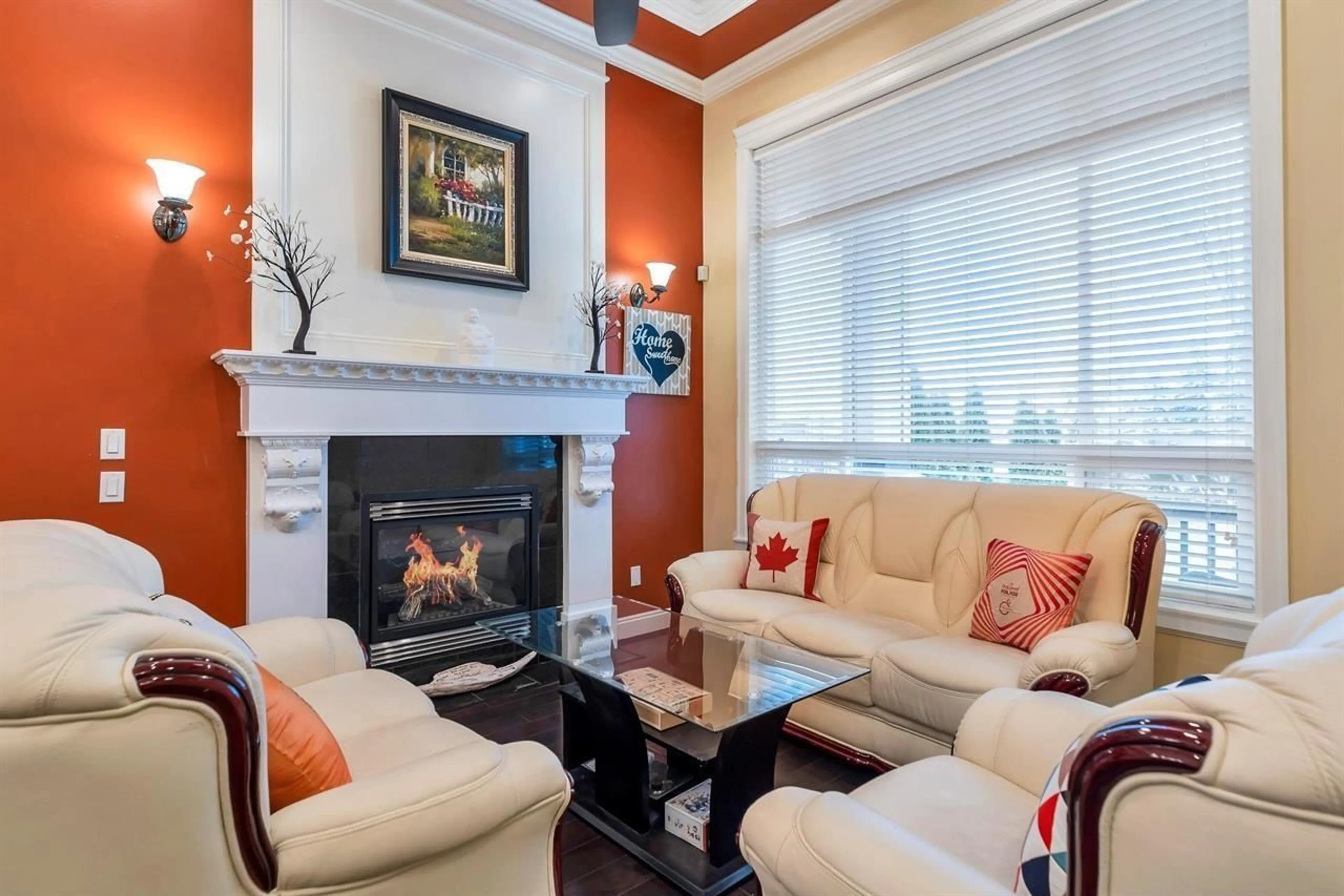 Living room with furniture, unknown for 10163 177A STREET, Surrey British Columbia V4N5V9