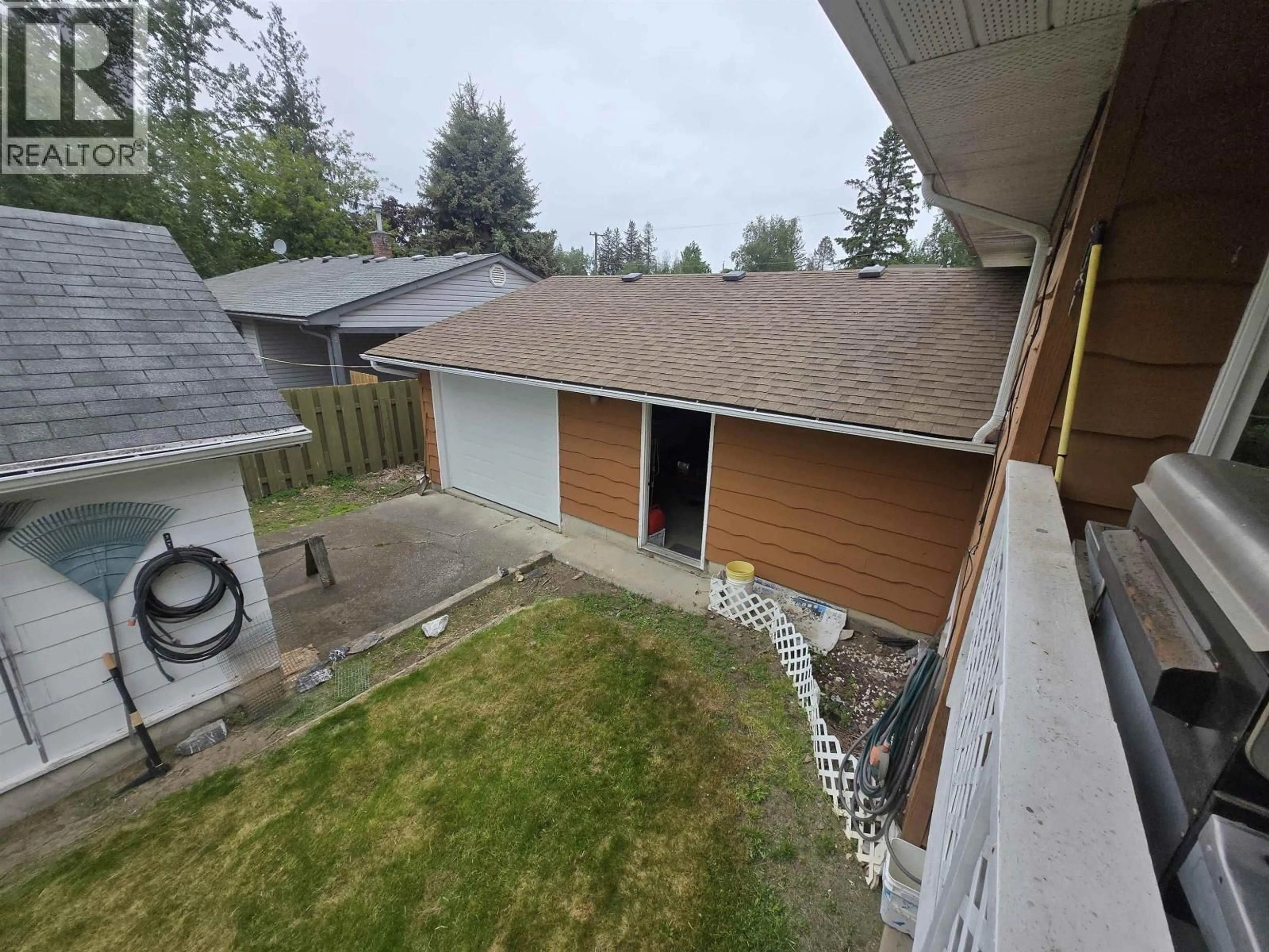 A pic from outside/outdoor area/front of a property/back of a property/a pic from drone, street for 575 HARCOURT AVENUE, Quesnel British Columbia V2J1S2