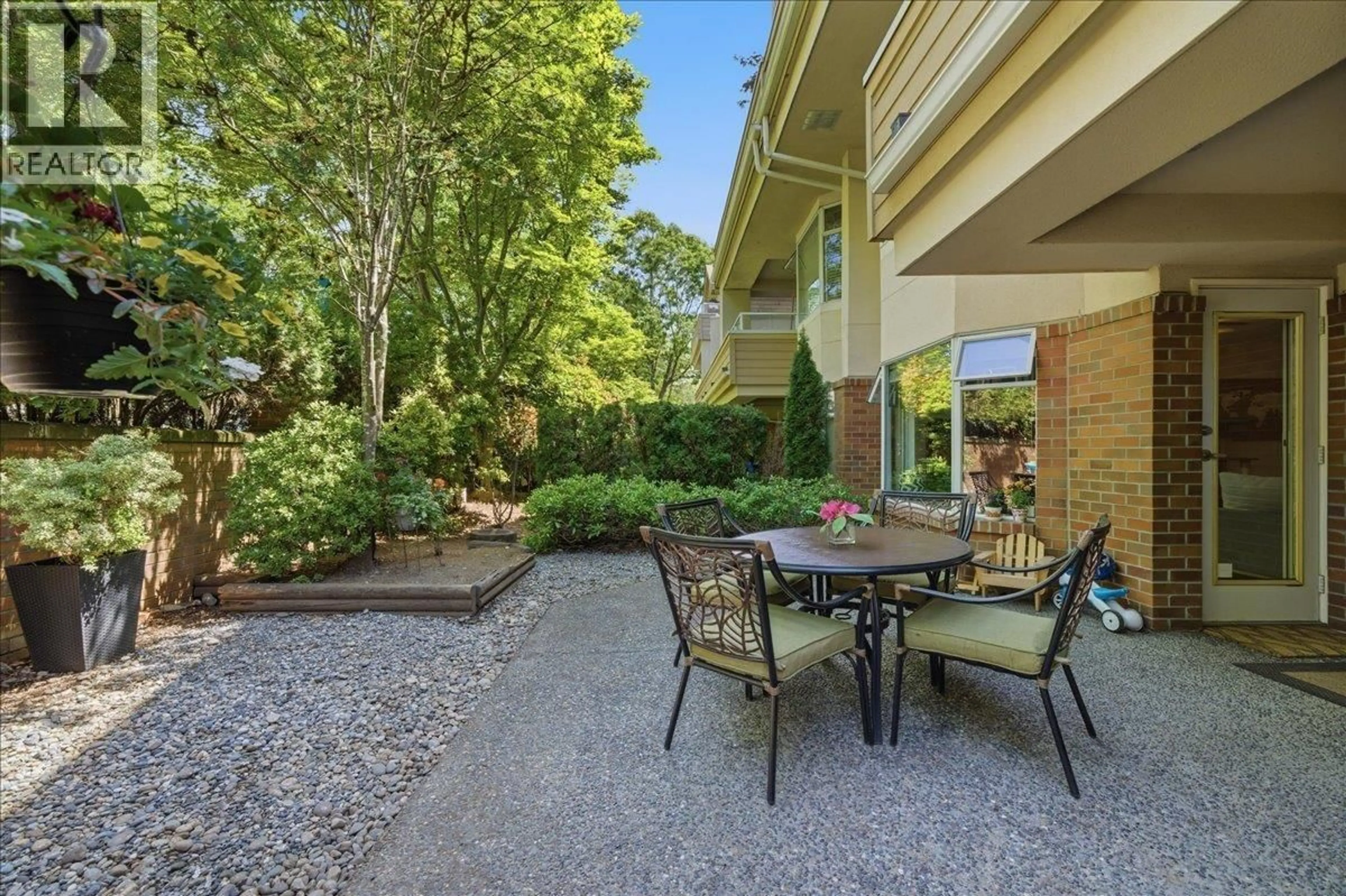 Patio, street for 105 - 7231 ANTRIM AVENUE, Burnaby British Columbia V5J5H5