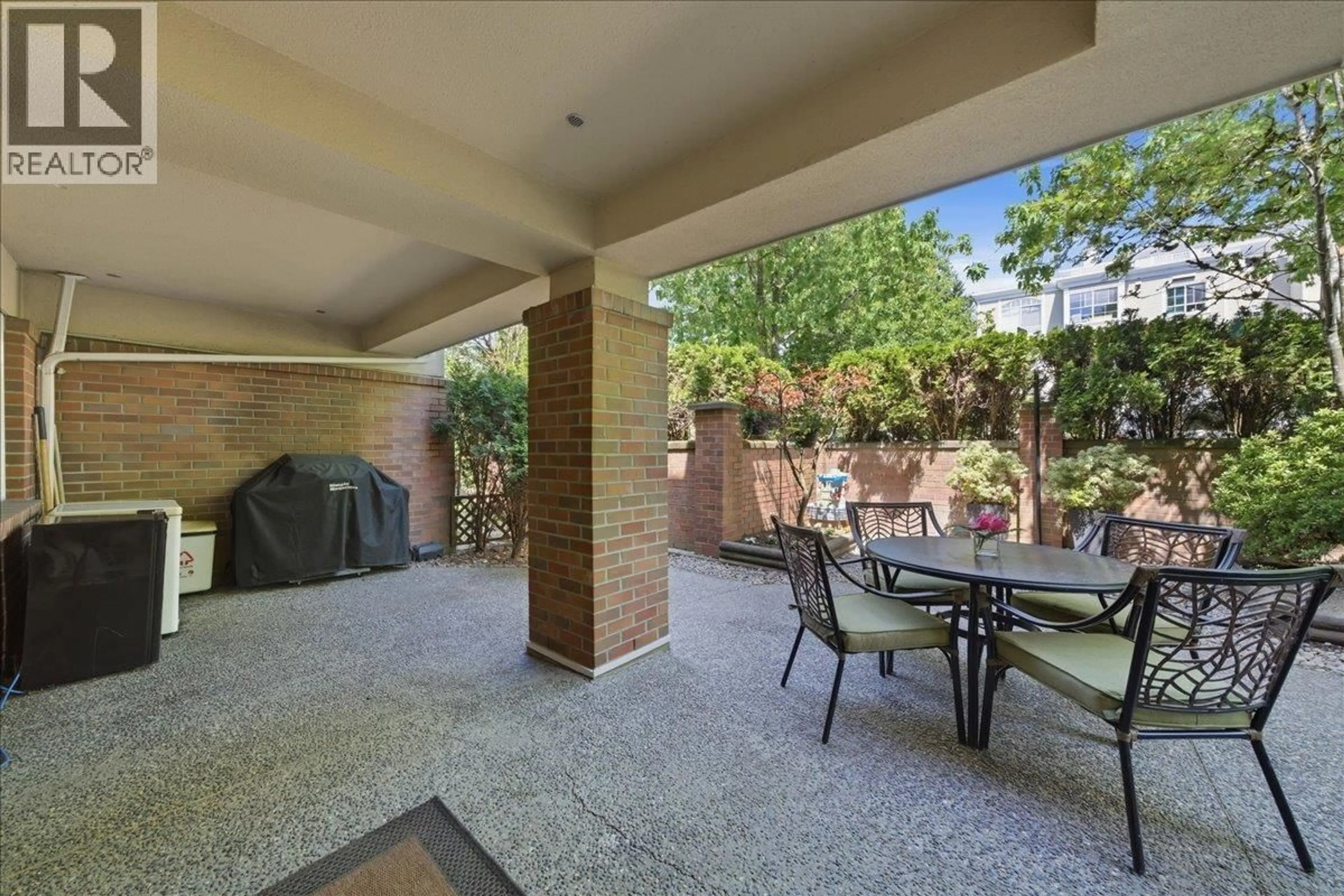 Patio, street for 105 - 7231 ANTRIM AVENUE, Burnaby British Columbia V5J5H5