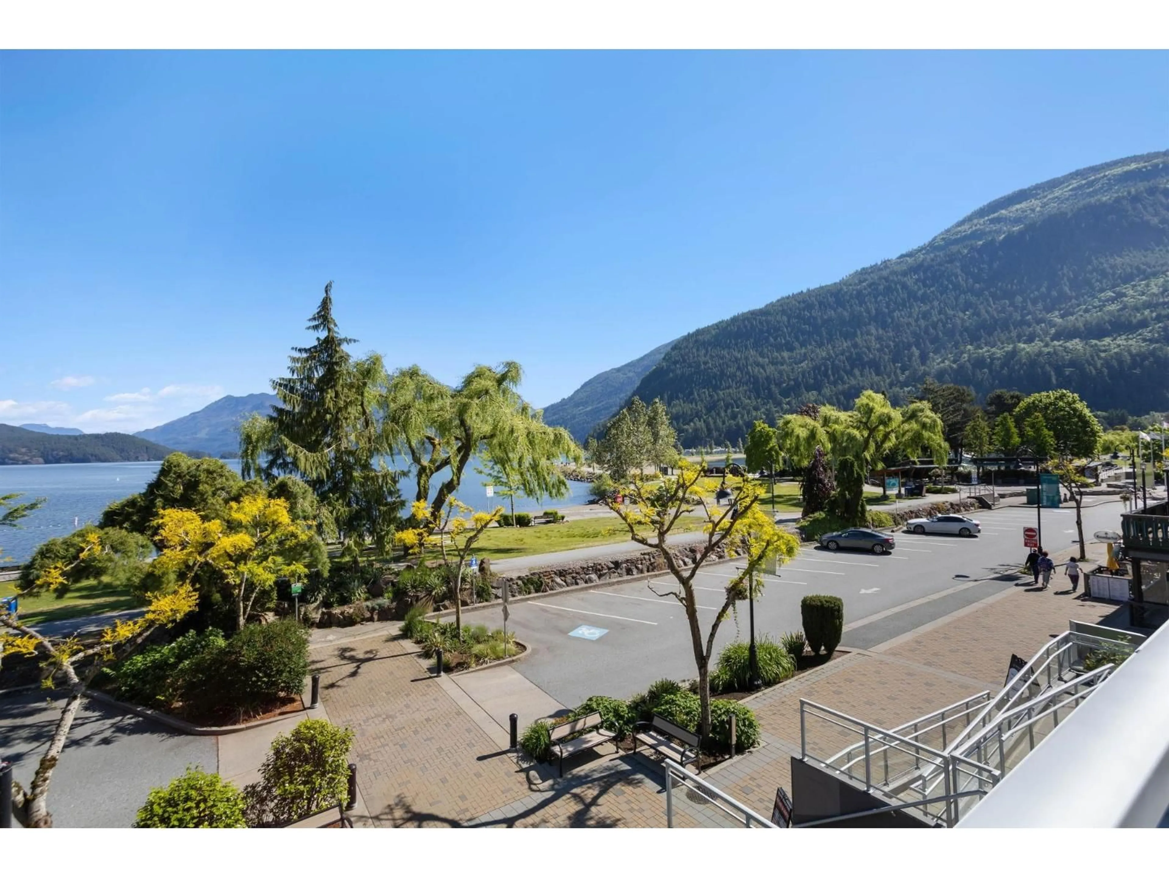 A pic from outside/outdoor area/front of a property/back of a property/a pic from drone, water/lake/river/ocean view for 212C - 160 ESPLANADE AVENUE, Harrison Hot Springs British Columbia V0M1K0