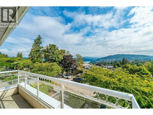 155 ELLESMERE AVENUE, Burnaby 4