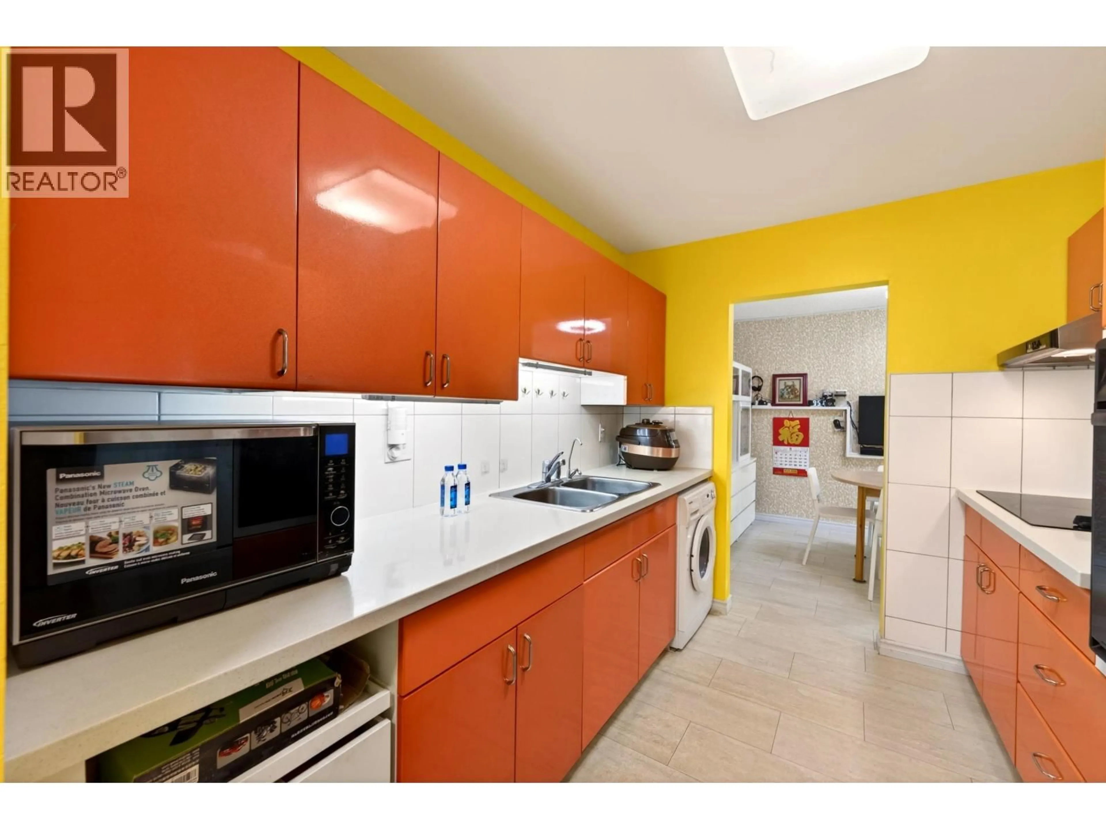 Standard kitchen, ceramic/tile floor for 214 - 7631 STEVESTON HIGHWAY, Richmond British Columbia V7A4L7