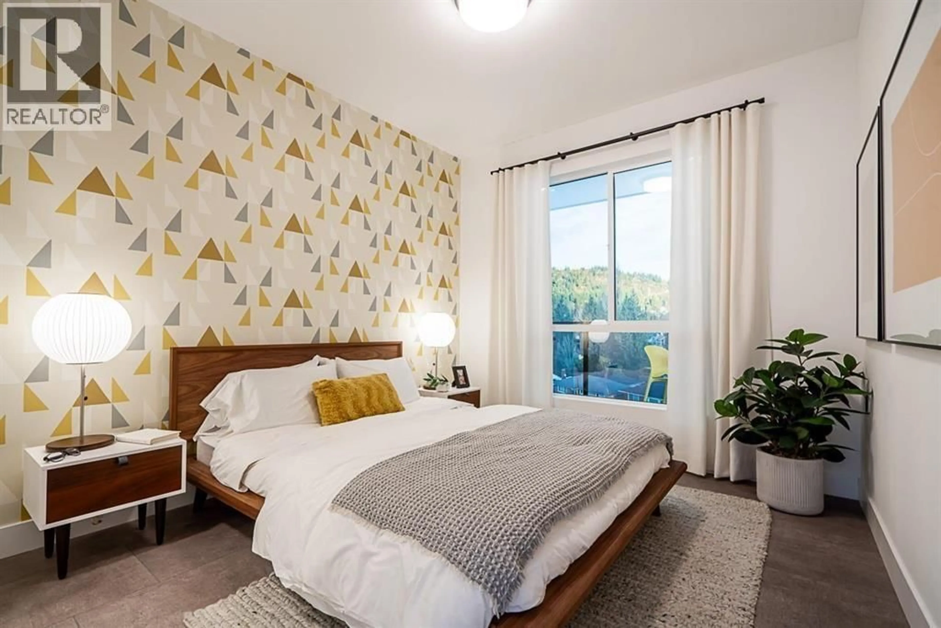 Bedroom with bed, unknown for 411 - 623 KEMSLEY AVENUE, Coquitlam British Columbia V3J0L8