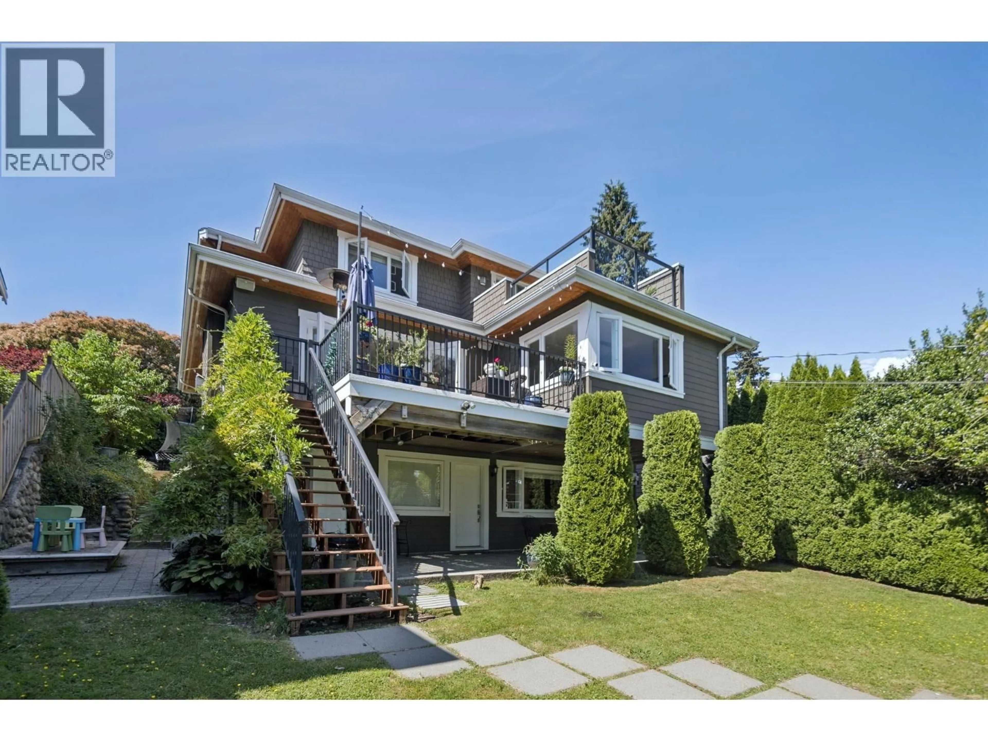 Unknown for 1225 ADDERLEY STREET, North Vancouver British Columbia V7L1T6