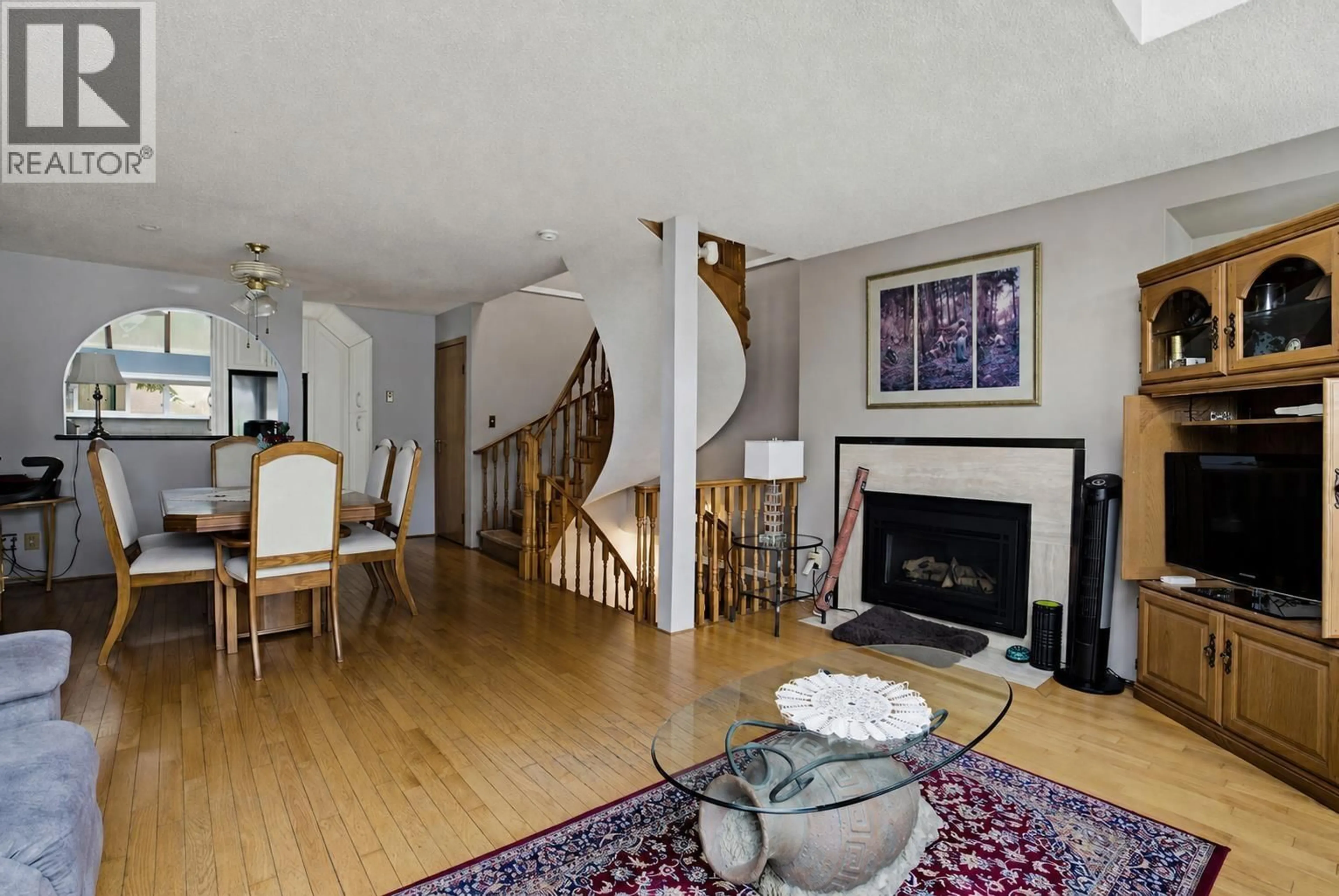 Unknown for 7 - 2485 CORNWALL AVENUE, Vancouver British Columbia V6K1B9