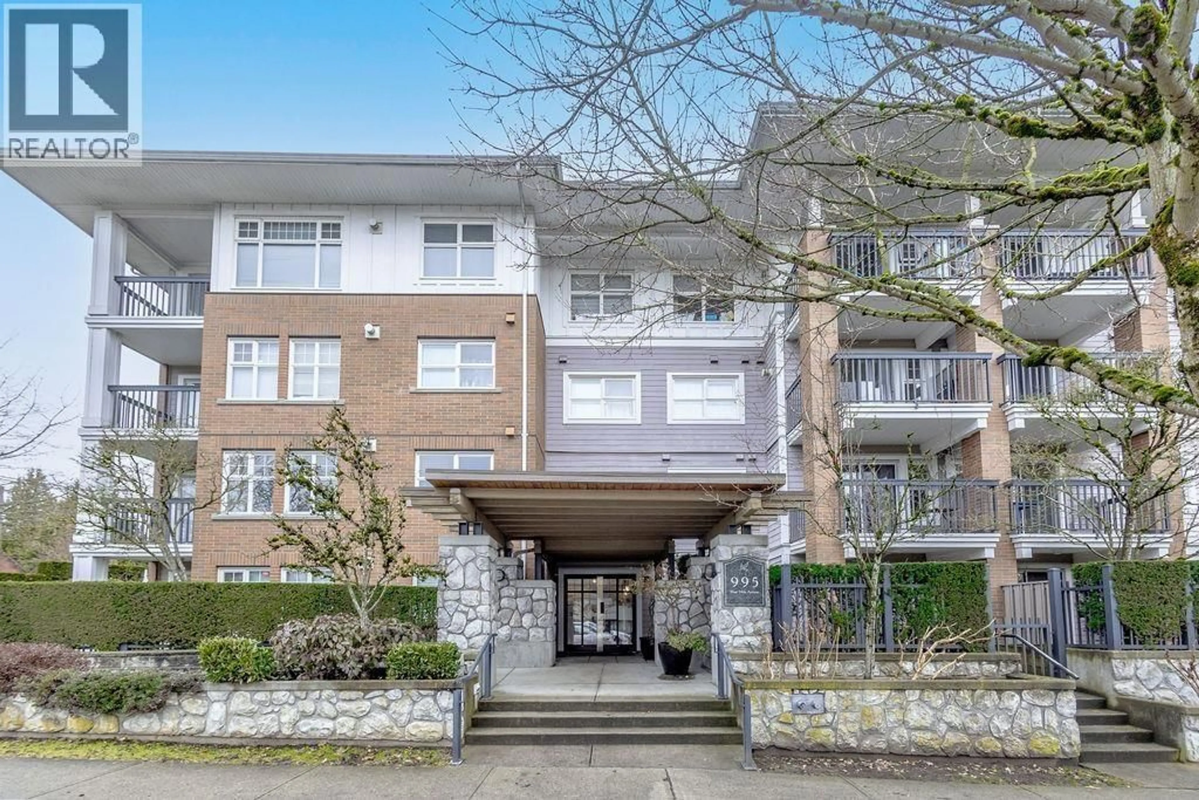 Unknown for 210 - 995 59TH AVENUE, Vancouver British Columbia V6P6Z2