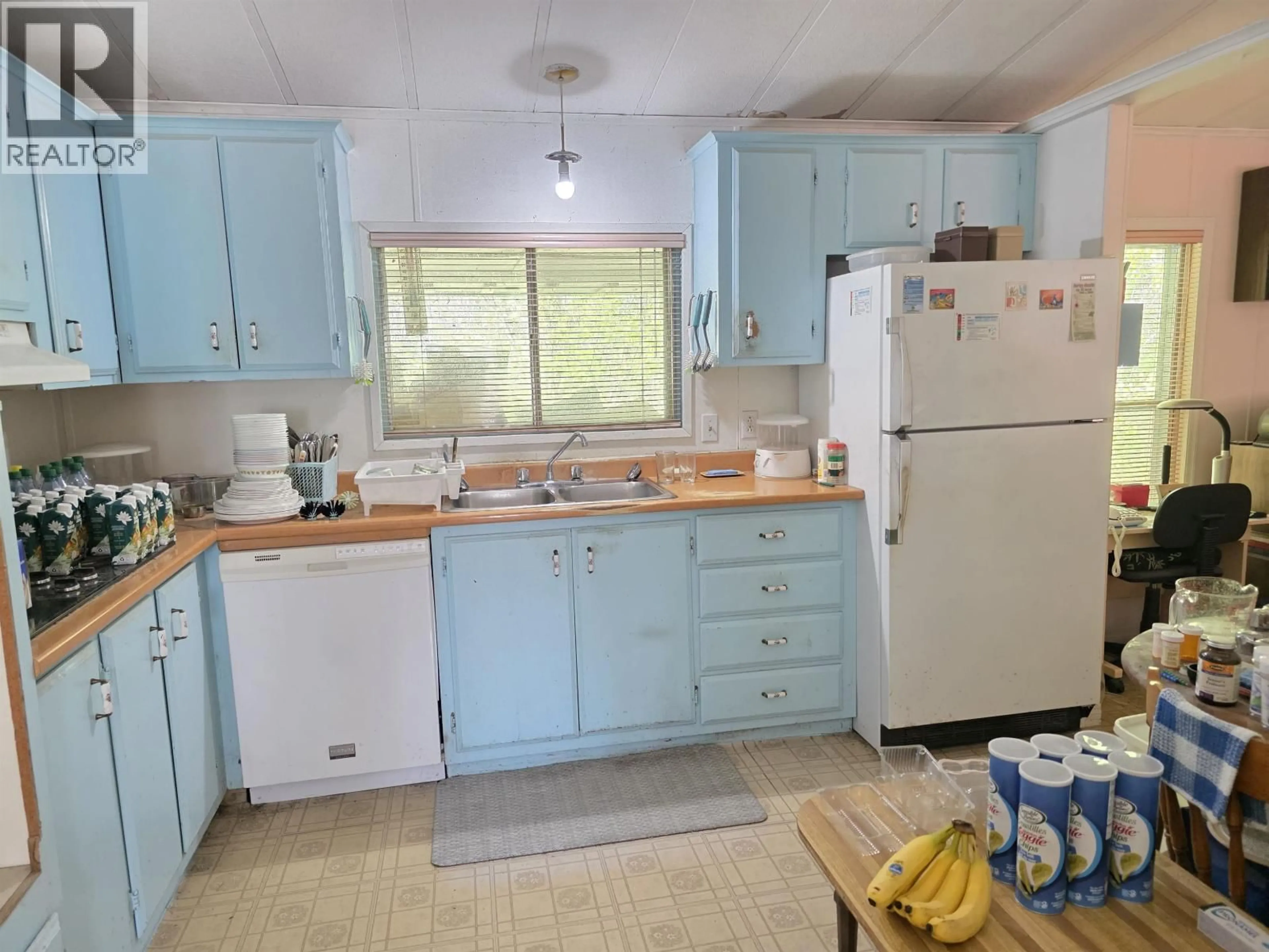 Standard kitchen, unknown for 24616 STURGEON POINT ROAD, Vanderhoof British Columbia V0J3A2