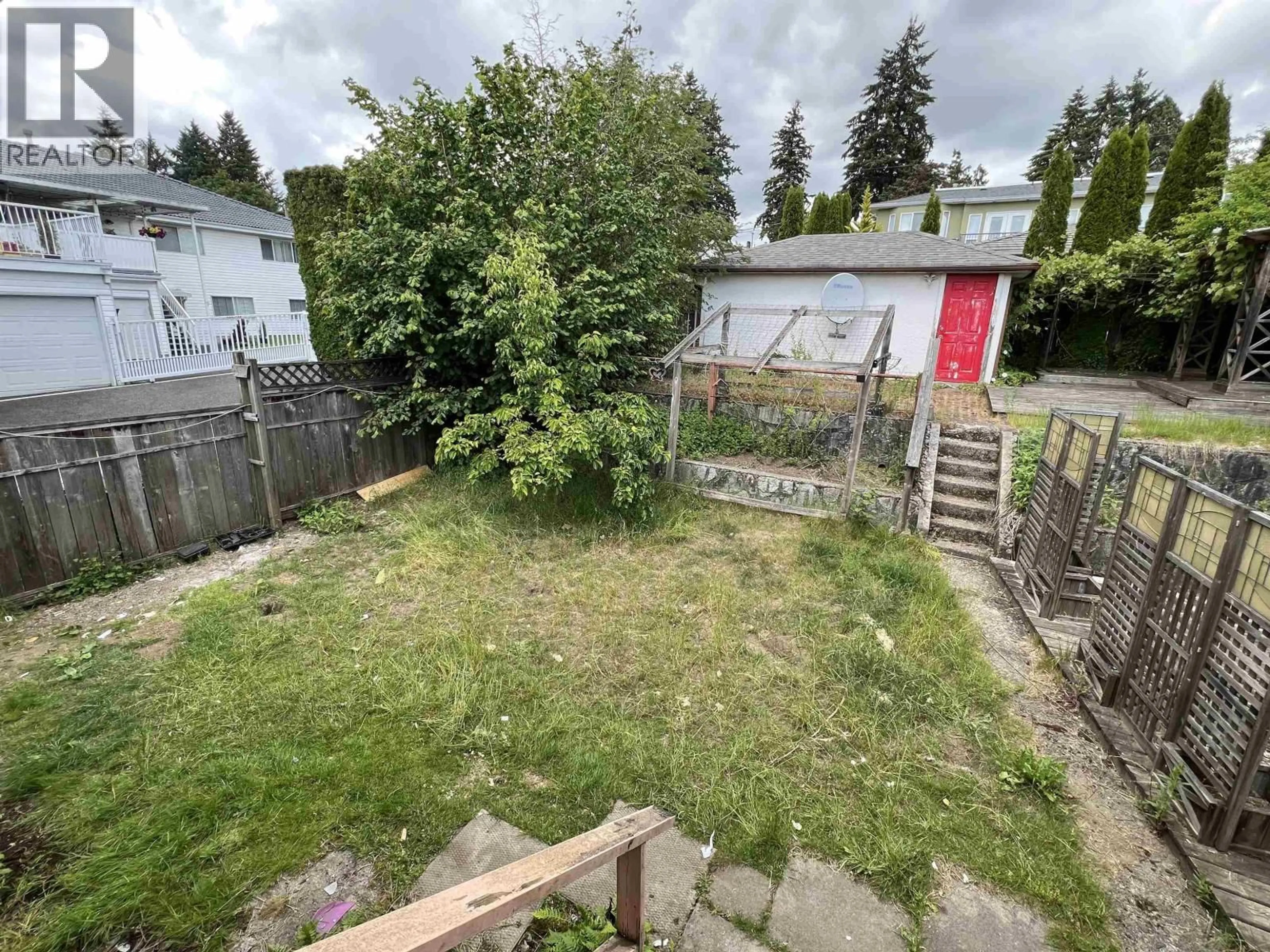 A pic from outside/outdoor area/front of a property/back of a property/a pic from drone, street for 5941 CARSON STREET, Burnaby British Columbia V5J2Z8