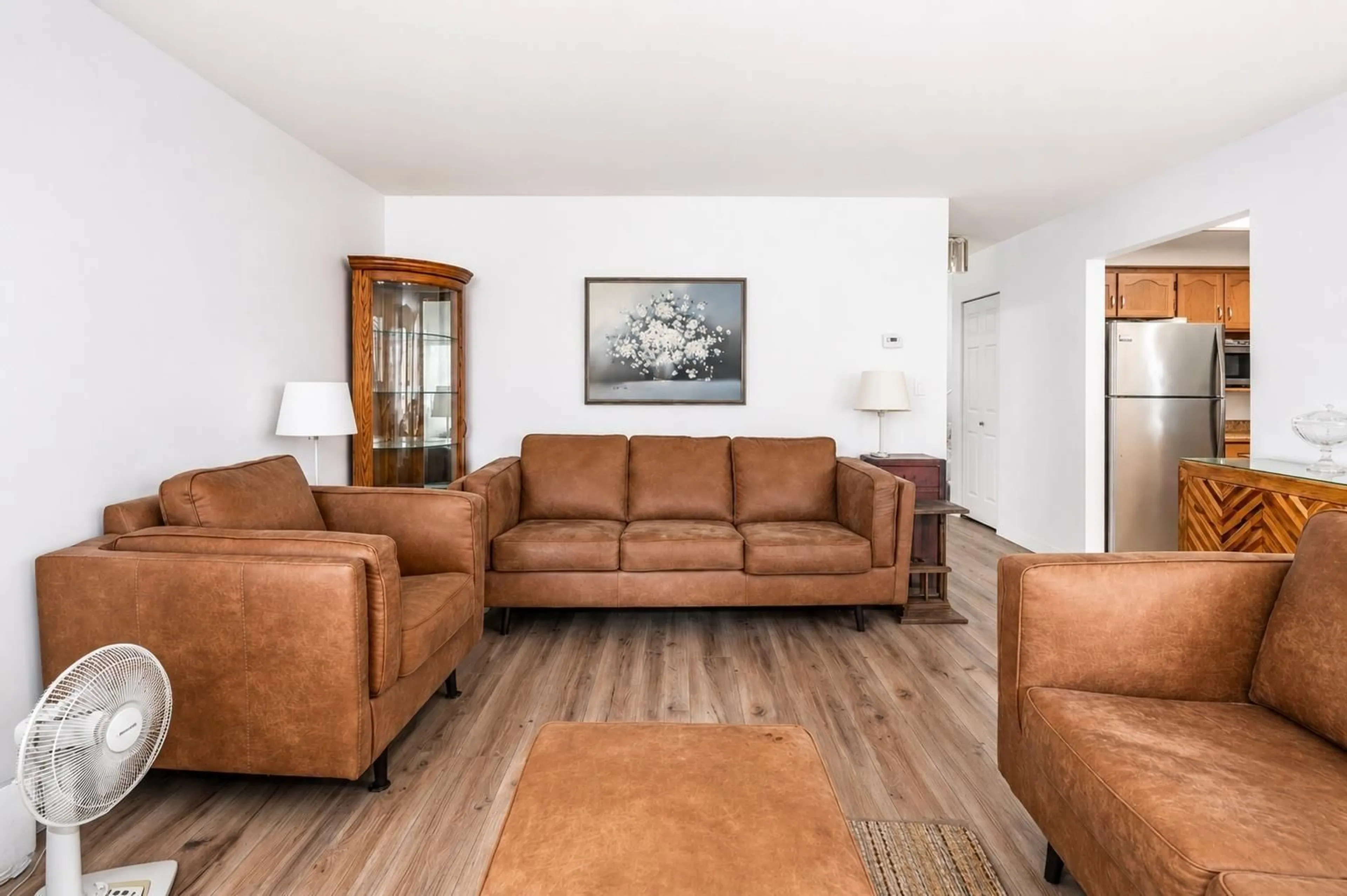 Living room with furniture, unknown for 14 - 32165 7TH AVENUE, Mission British Columbia V2V2A9