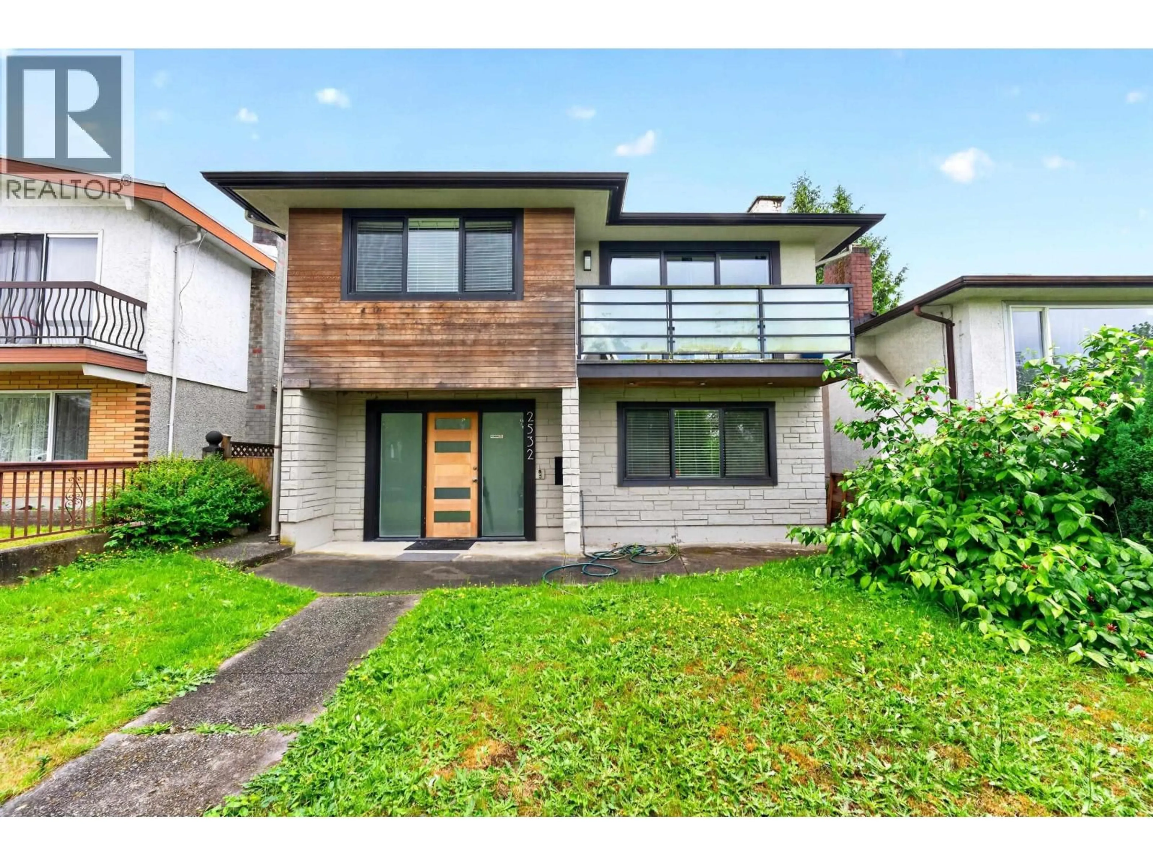 Home with brick exterior material, street for 2532 24TH AVENUE, Vancouver British Columbia V5R1C9