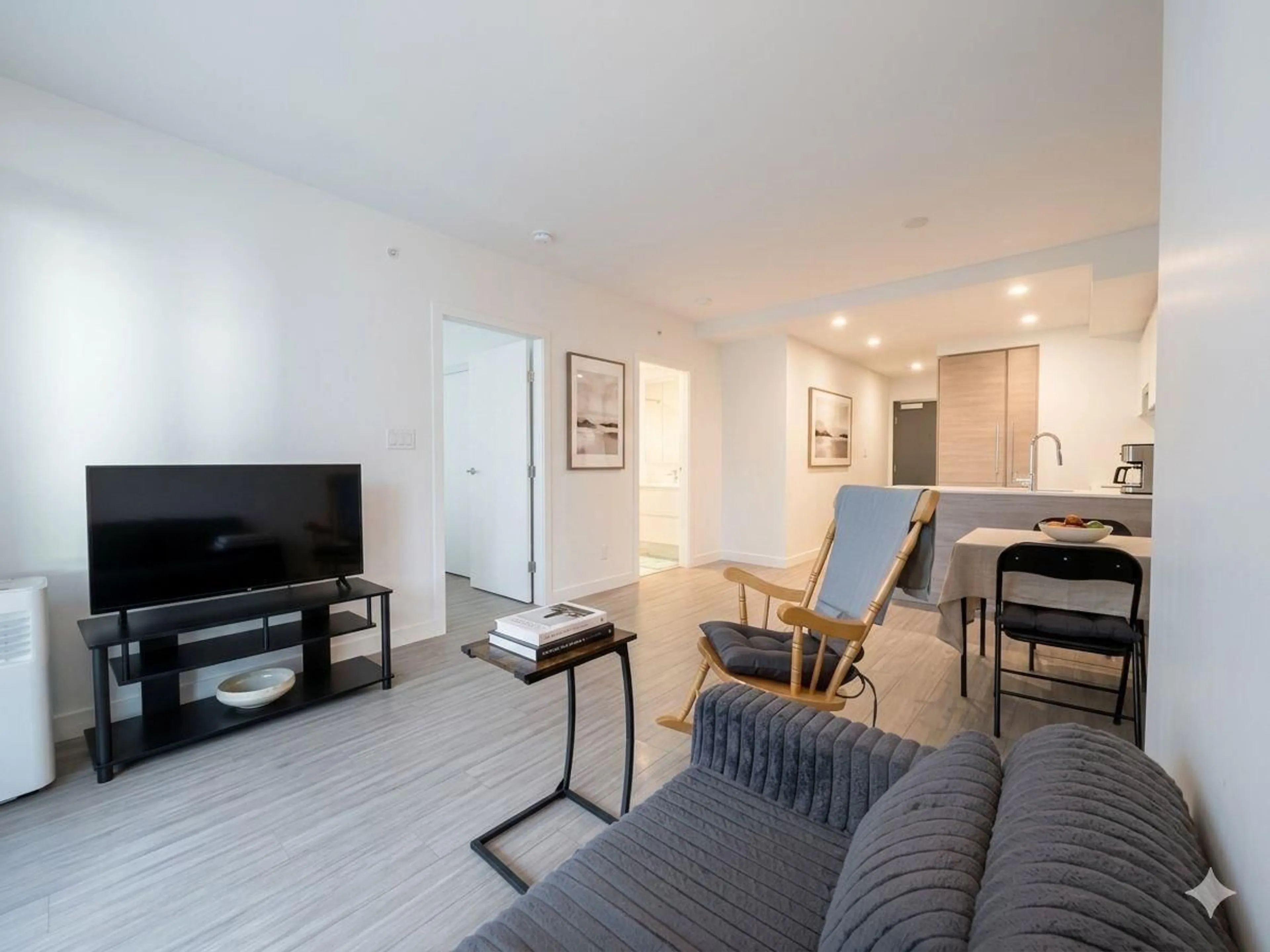 Living room with furniture, unknown for 1308 - 13615 FRASER HIGHWAY, Surrey British Columbia V3T0P7