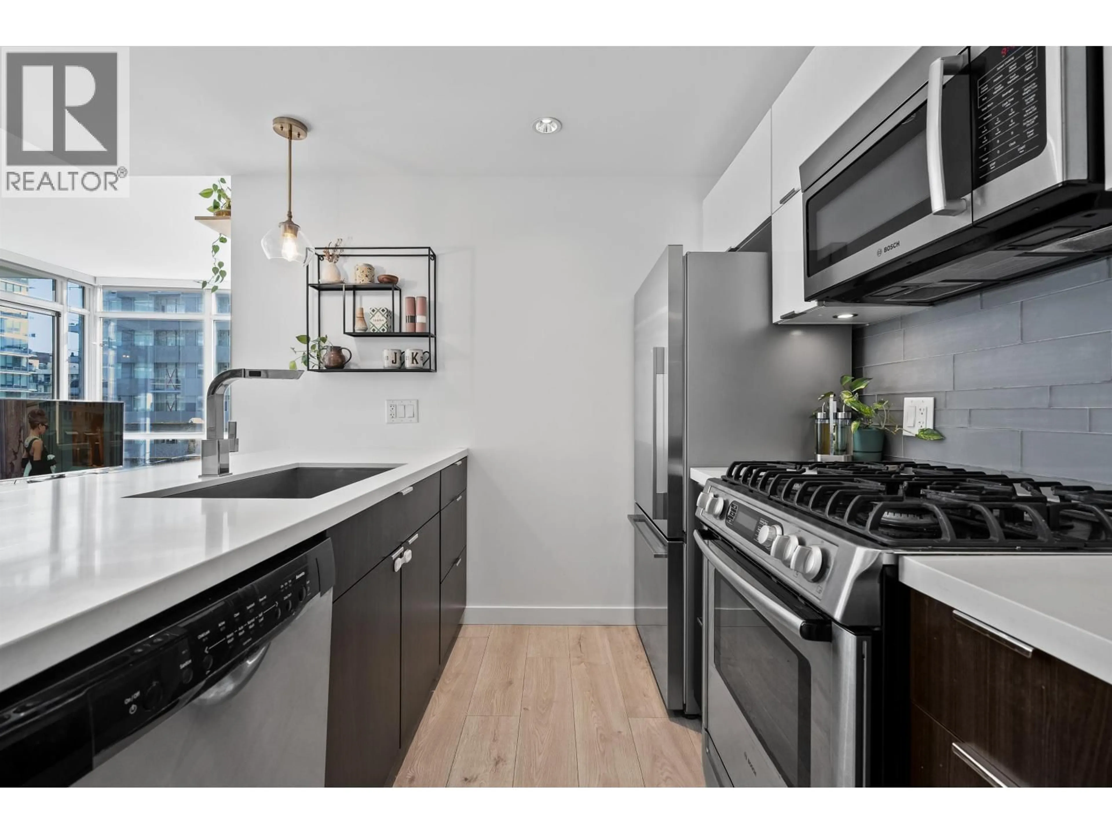 Unknown for 503 - 1775 QUEBEC STREET, Vancouver British Columbia V5T0E3