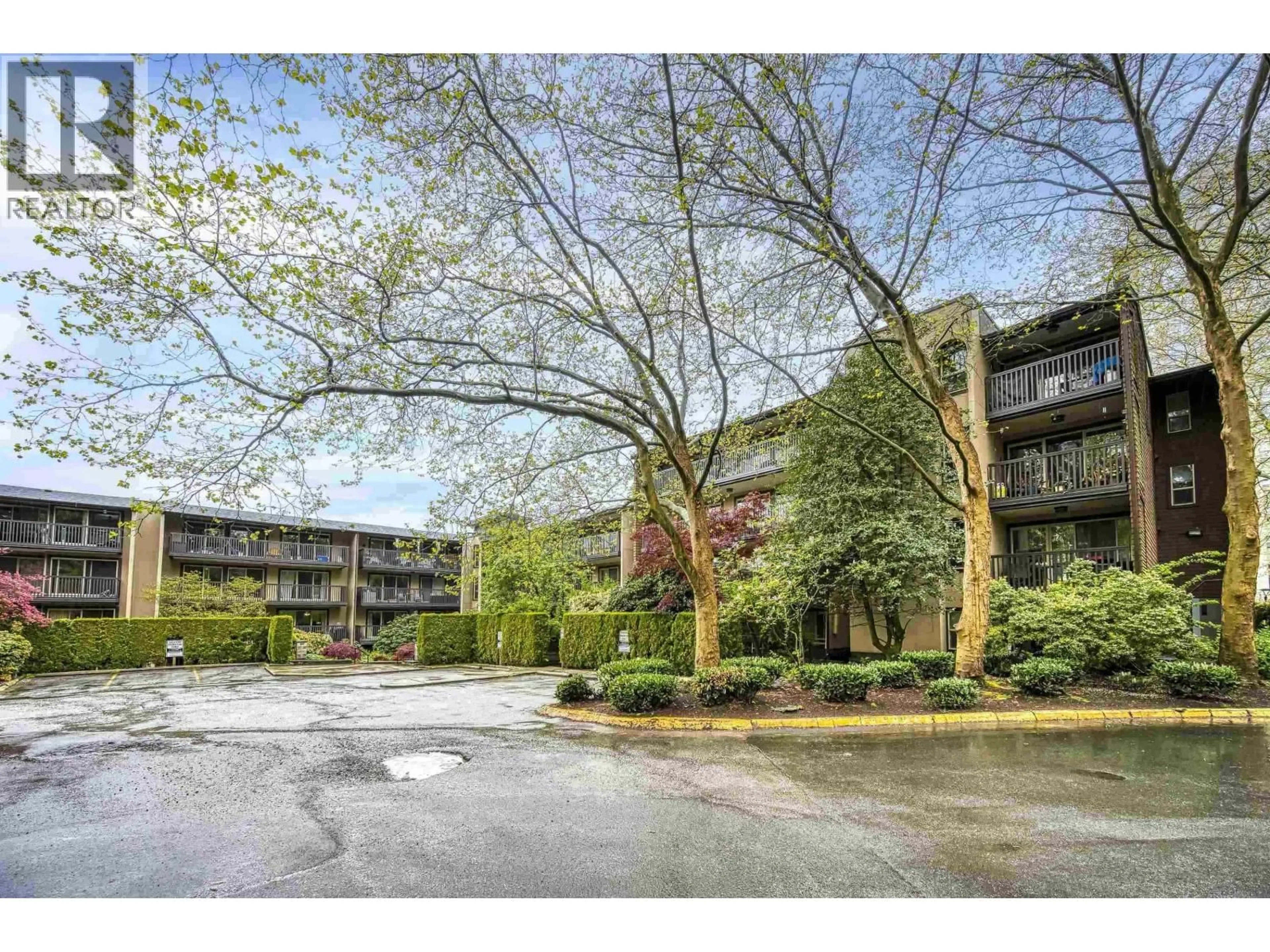 Unknown for 118 - 9847 MANCHESTER DRIVE, Burnaby British Columbia V3N4P4