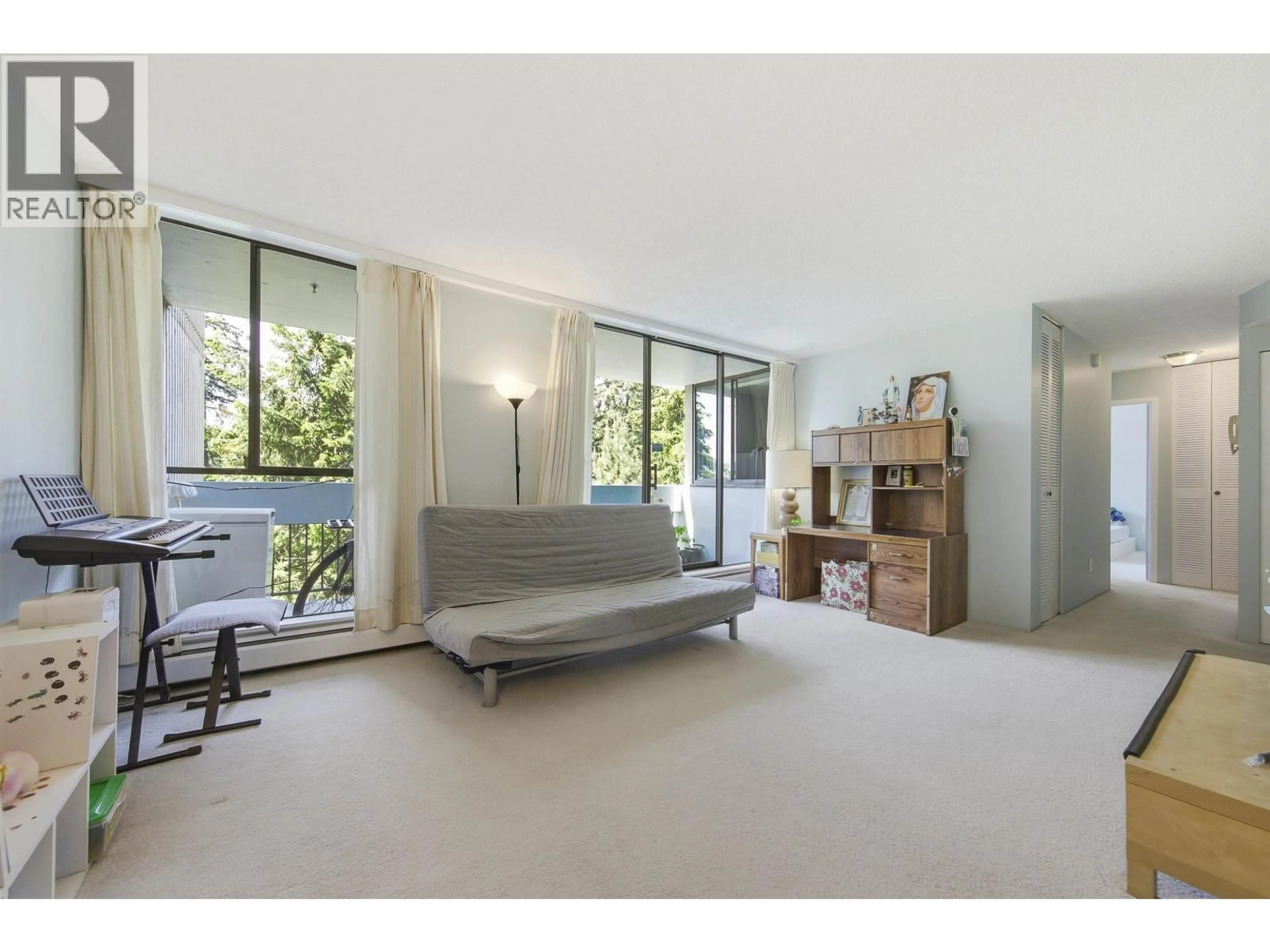 A pic of a room for 801 - 6689 WILLINGDON AVENUE, Burnaby British Columbia V5H3Y8