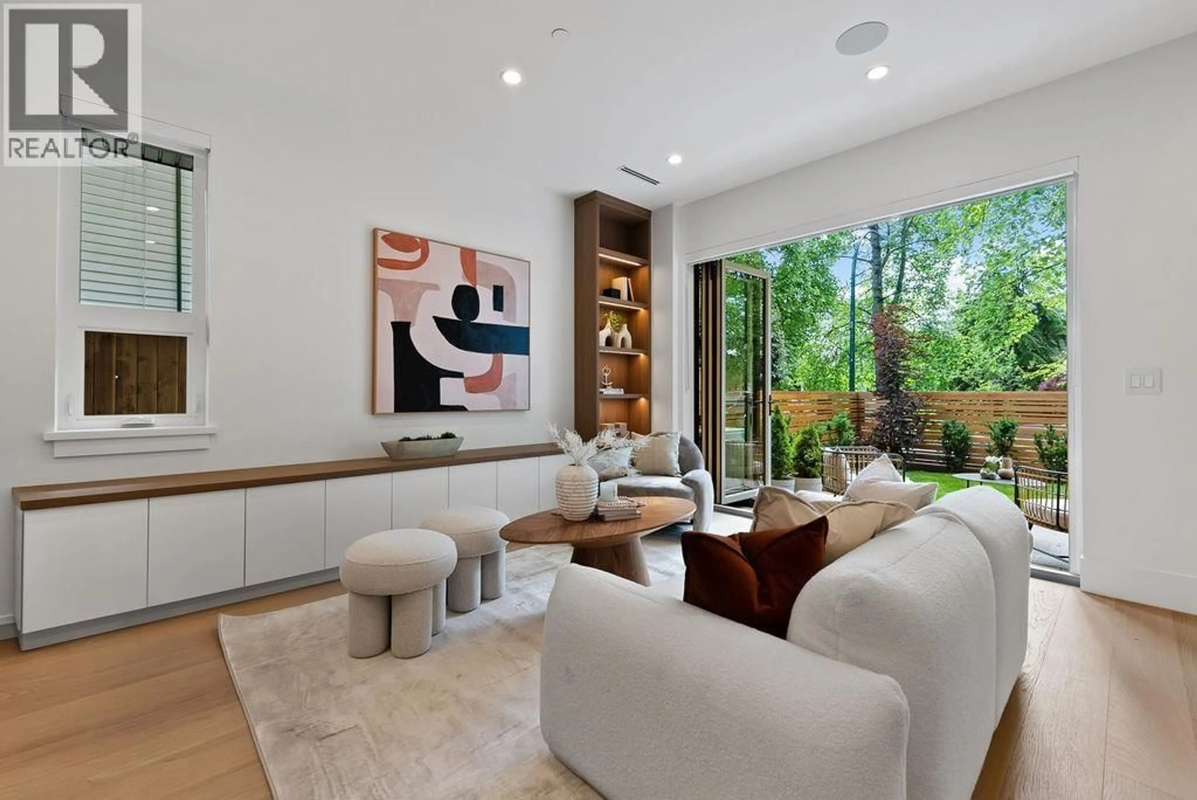 Unknown for 1 - 6318 SOPHIA STREET, Vancouver British Columbia V5W2W6