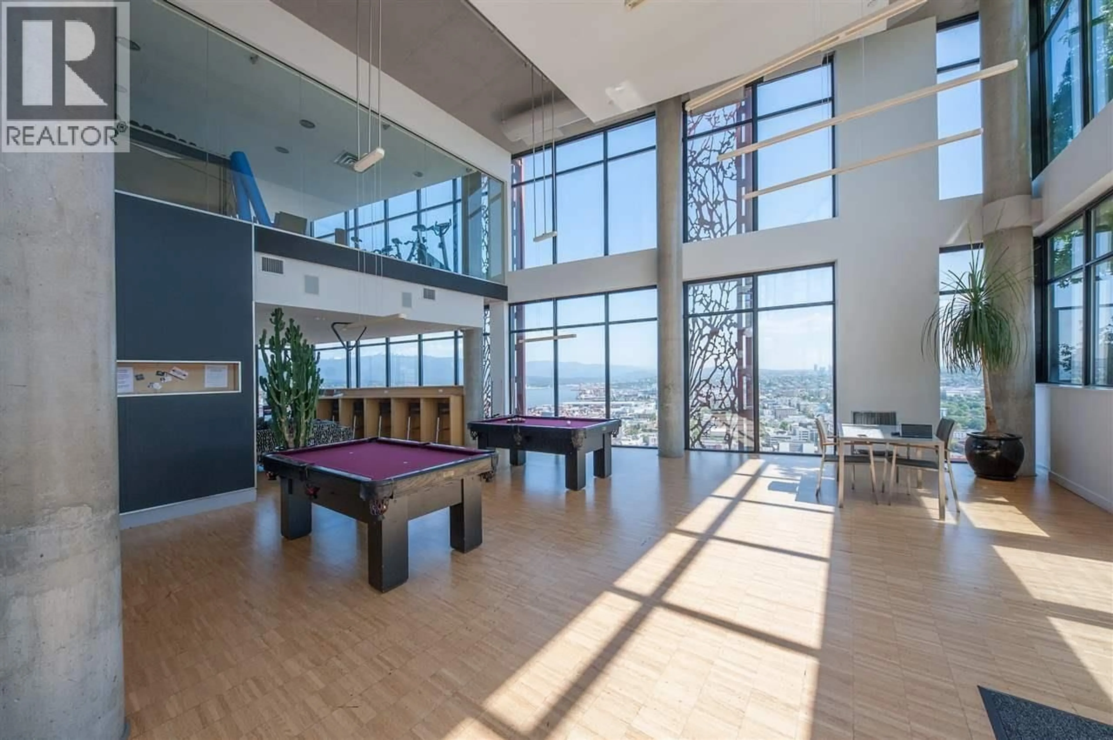 Indoor foyer for 4003 - 128 CORDOVA STREET, Vancouver British Columbia V6B0E6