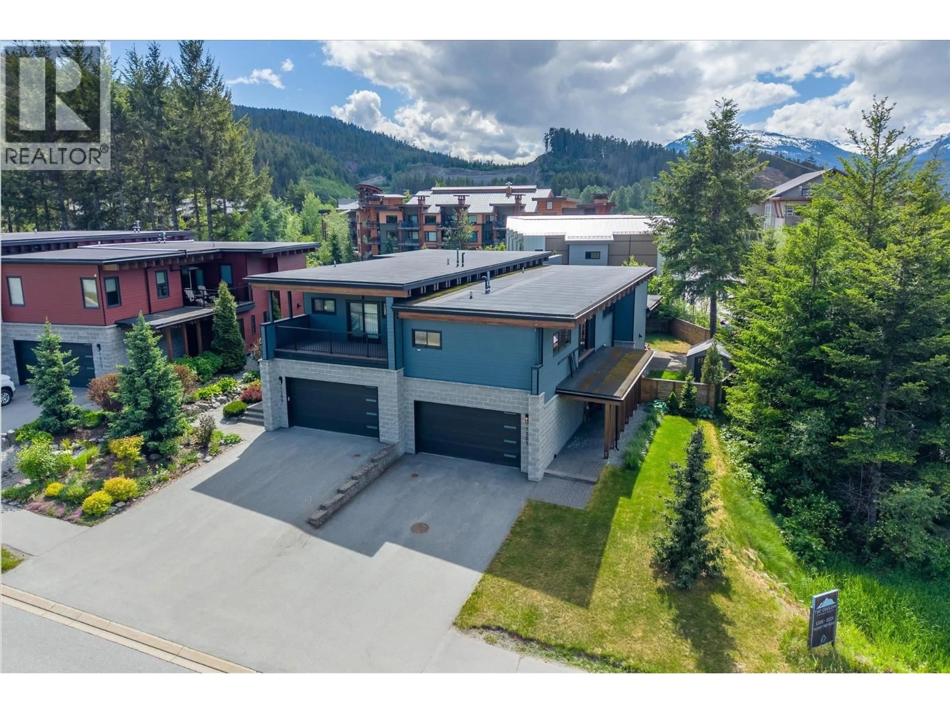 A pic from outside/outdoor area/front of a property/back of a property/a pic from drone, mountain view for 1205 MOUNT FEE ROAD, Whistler British Columbia V8E0A4