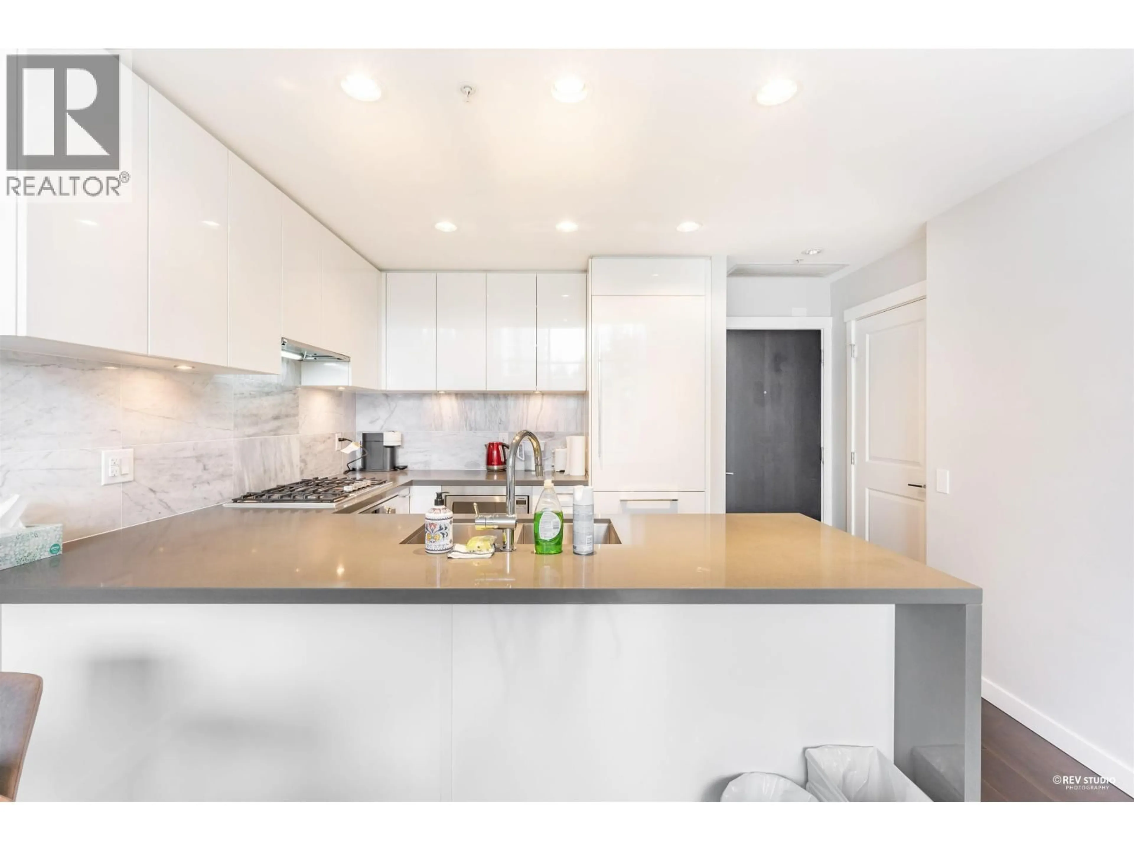 Standard kitchen, unknown for 410 - 5638 BIRNEY AVENUE, Vancouver British Columbia V6S0H8
