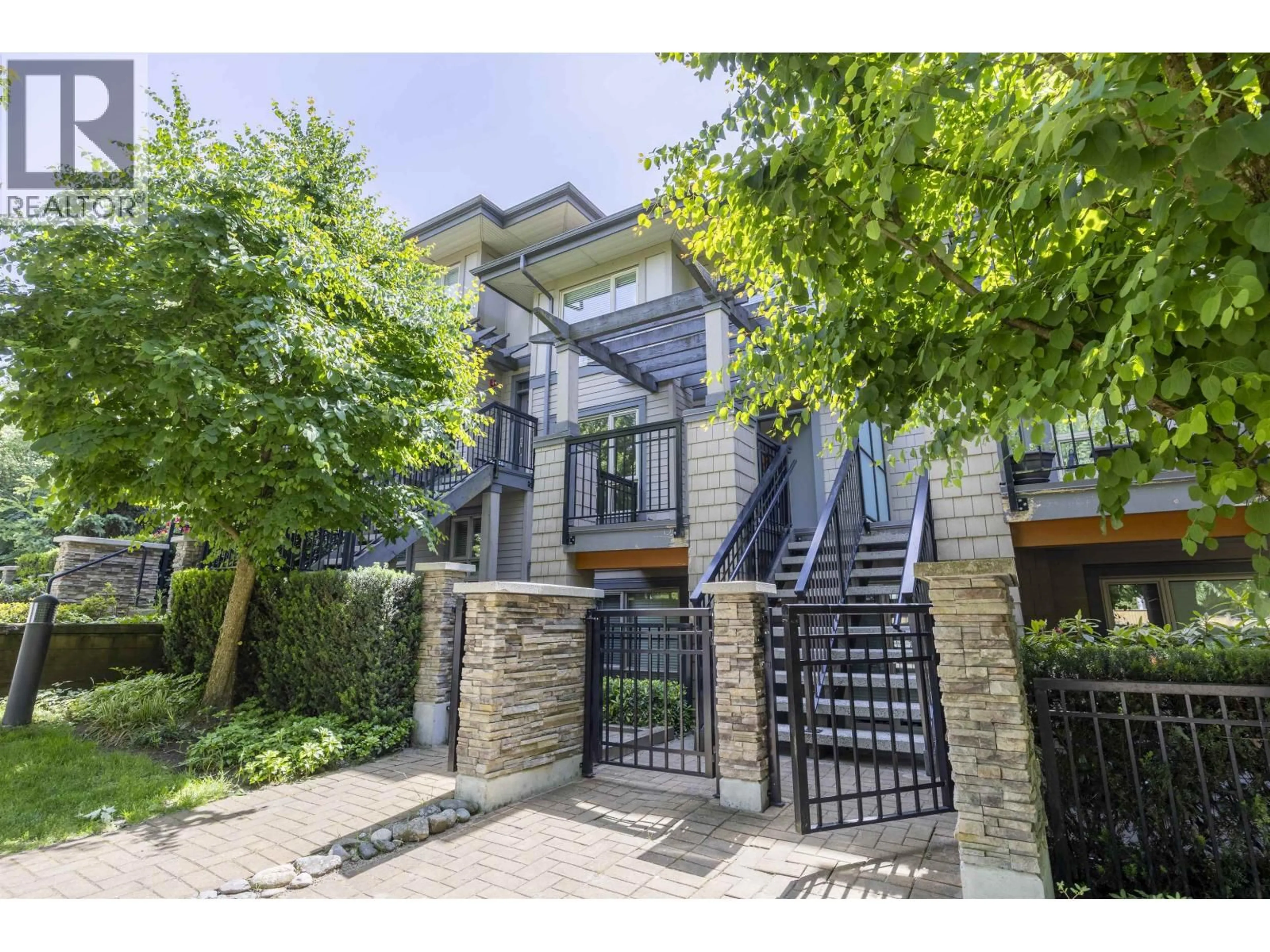 Unknown for 13 - 3201 NOEL DRIVE, Burnaby British Columbia V3J0G9