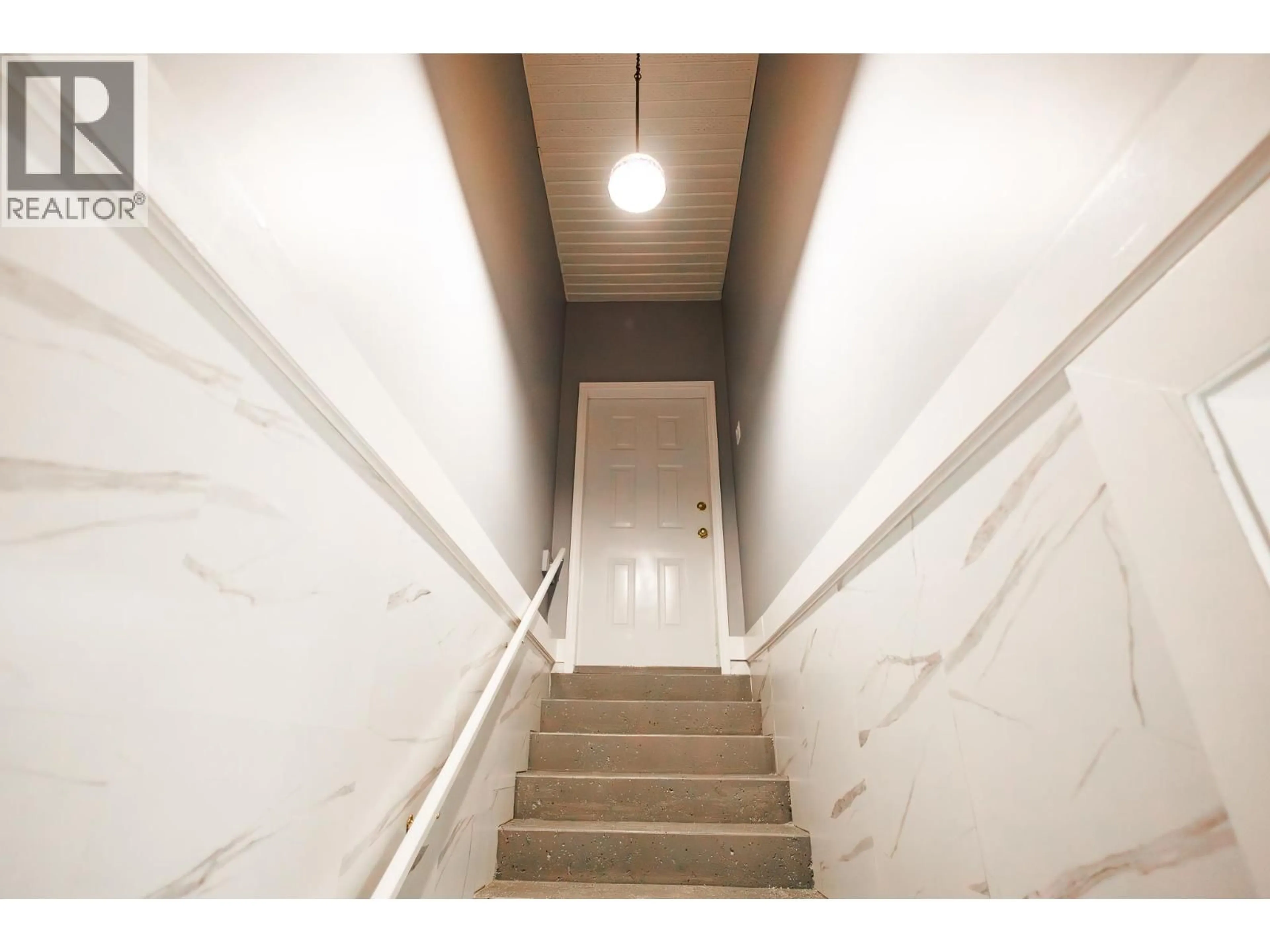 Stairs for 5418 MCCONNELL CRESCENT, Terrace British Columbia V8G0C5