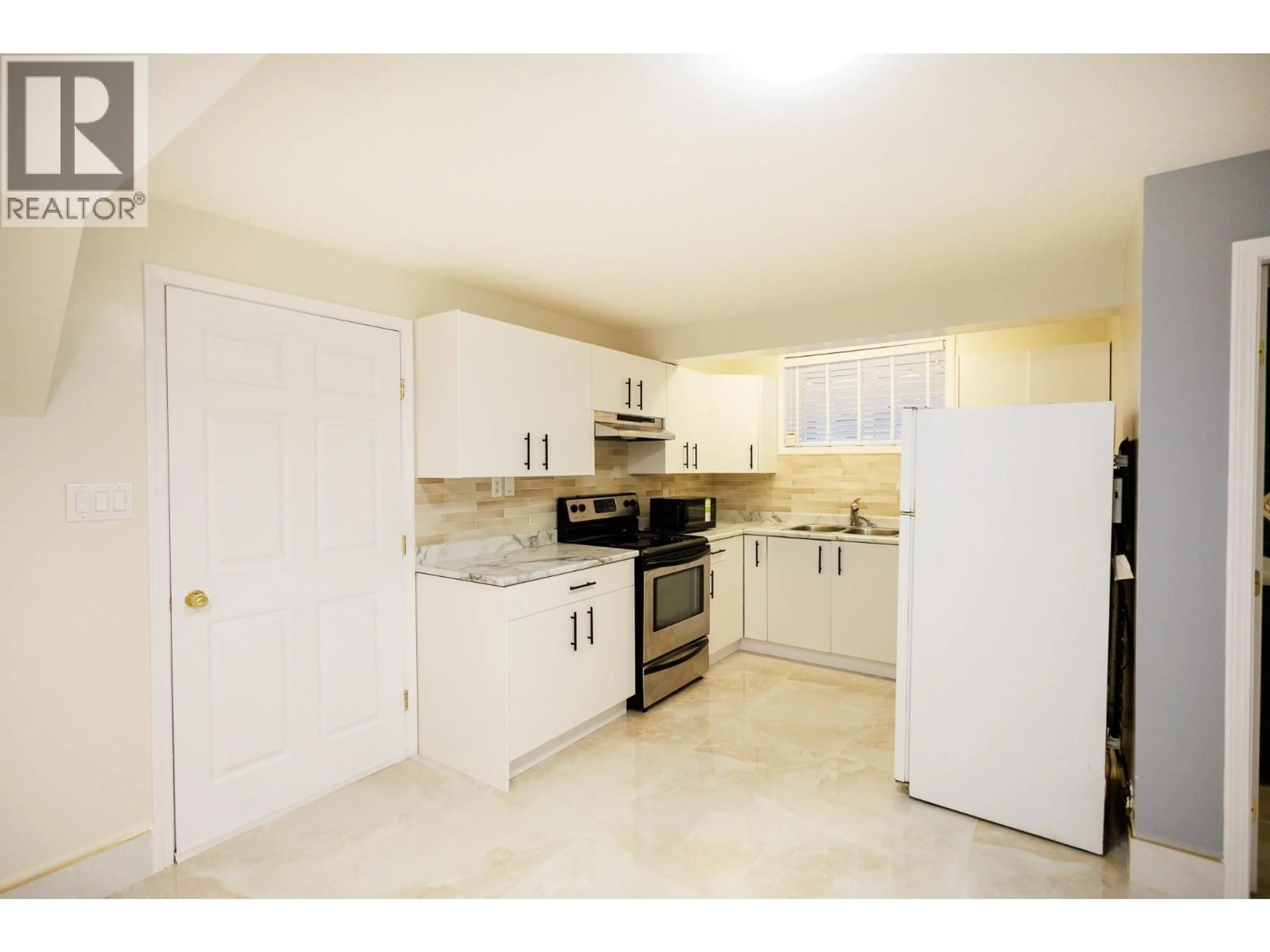 Standard kitchen, unknown for 5418 MCCONNELL CRESCENT, Terrace British Columbia V8G0C5