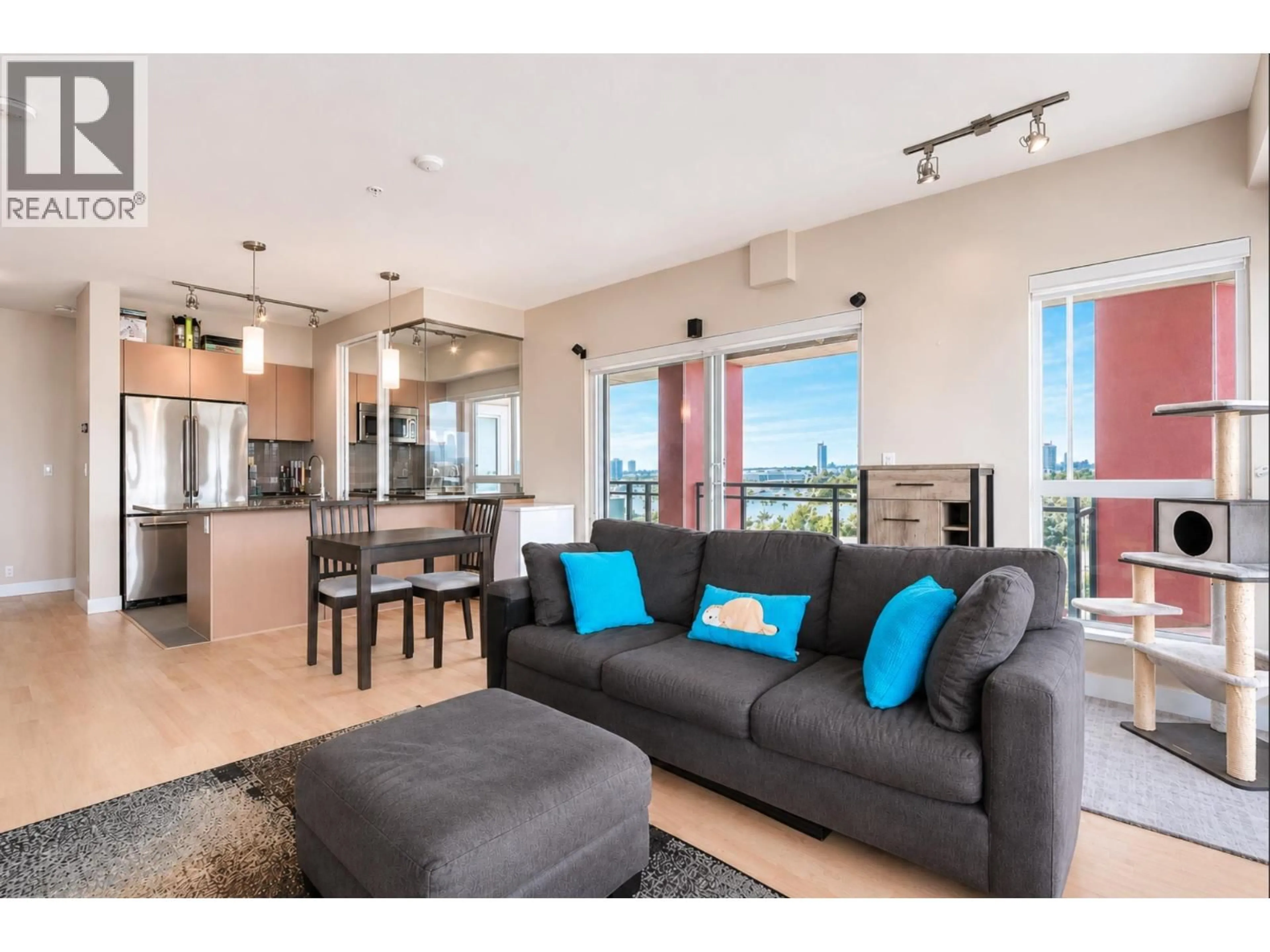 Living room with furniture, unknown for 511 - 10033 RIVER DRIVE, Richmond British Columbia V6X0L1