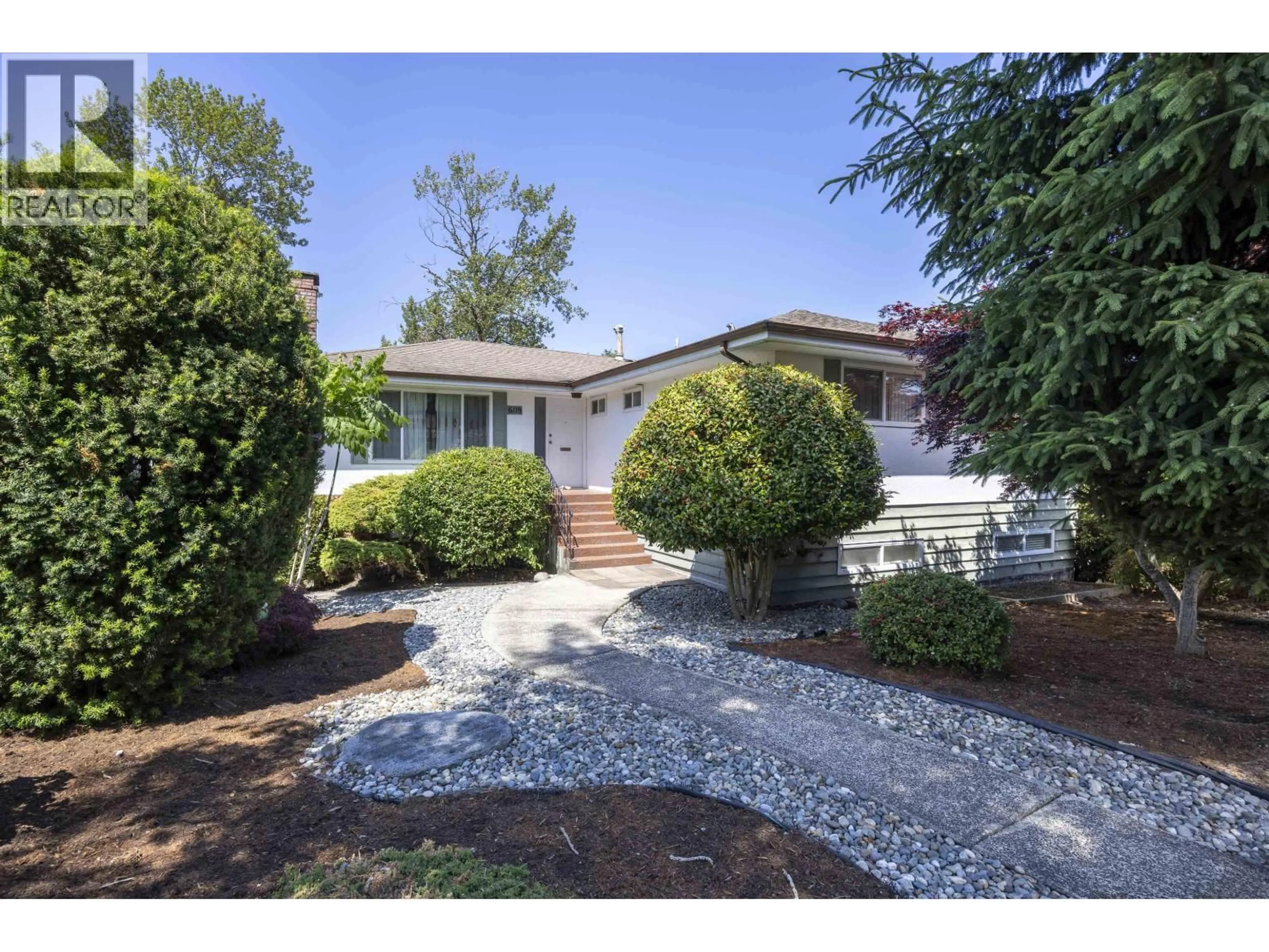 Unknown for 6119 SERVICE STREET, Burnaby British Columbia V5H1V7