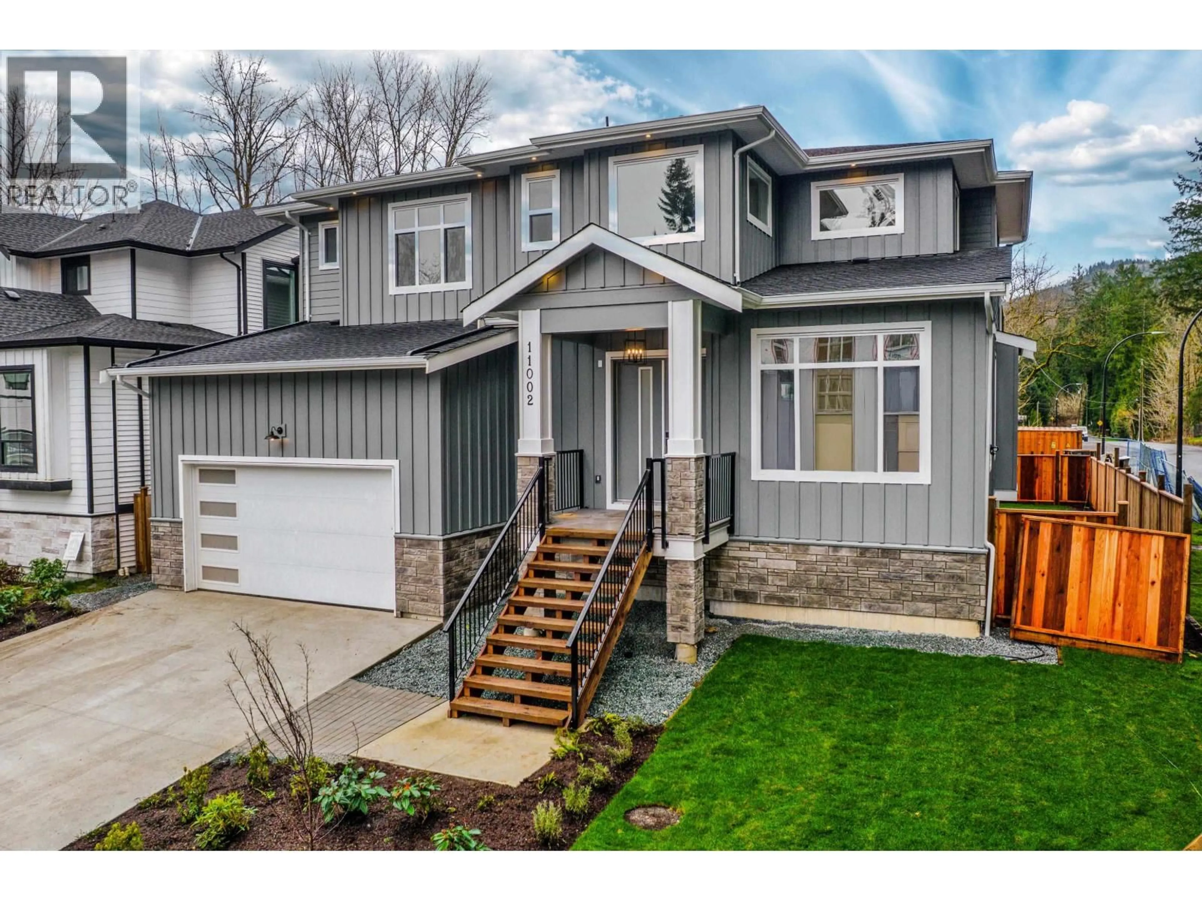 Home with vinyl exterior material, street for 11002 243B STREET, Maple Ridge British Columbia V2W1H5