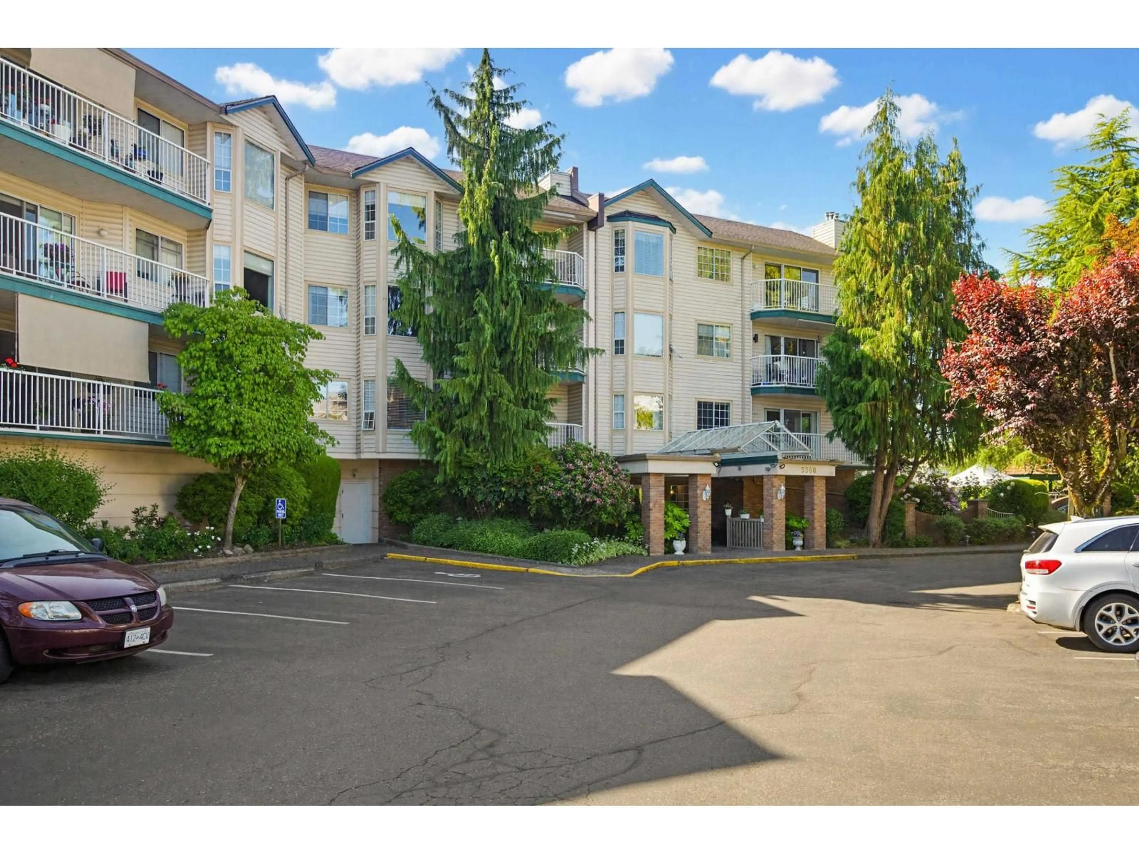 Unknown for 205 - 5360 205 STREET, Langley British Columbia V3A7Y6