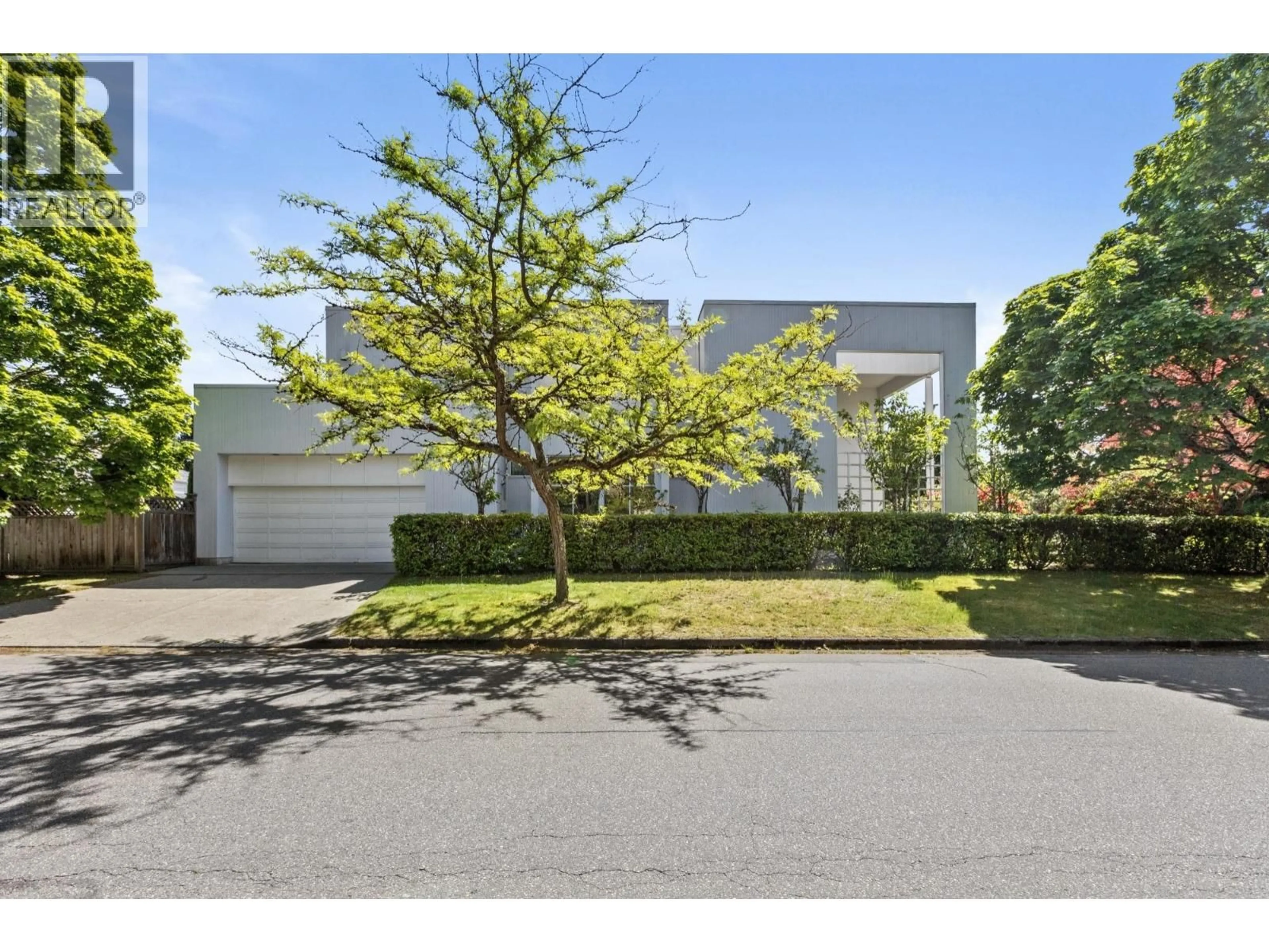 A pic from outside/outdoor area/front of a property/back of a property/a pic from drone, street for 1289 51ST AVENUE, Vancouver British Columbia V6P1C4