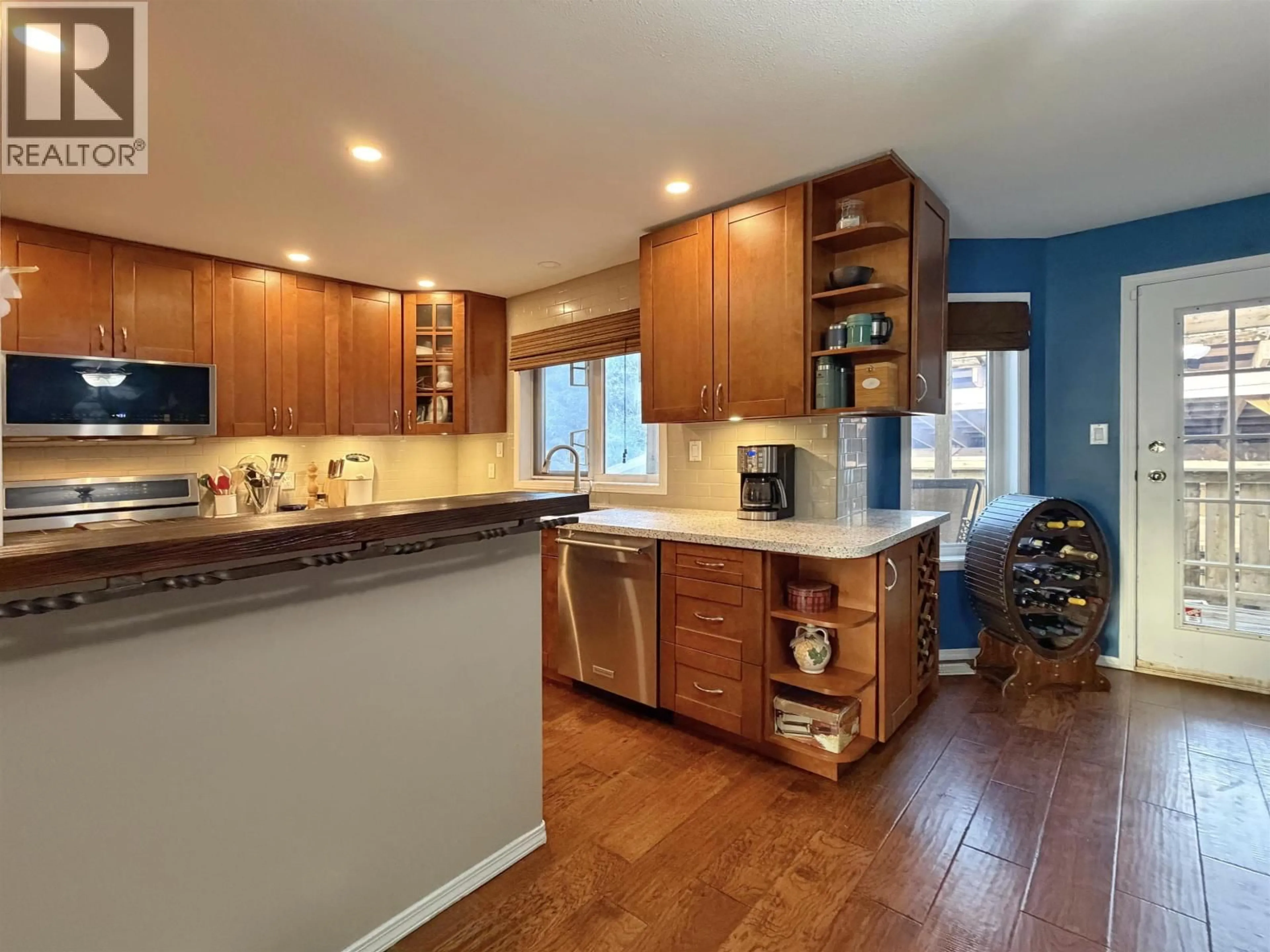 Open concept kitchen, unknown for 915 JUBILEE DRIVE, Port Edward British Columbia V0V1G0