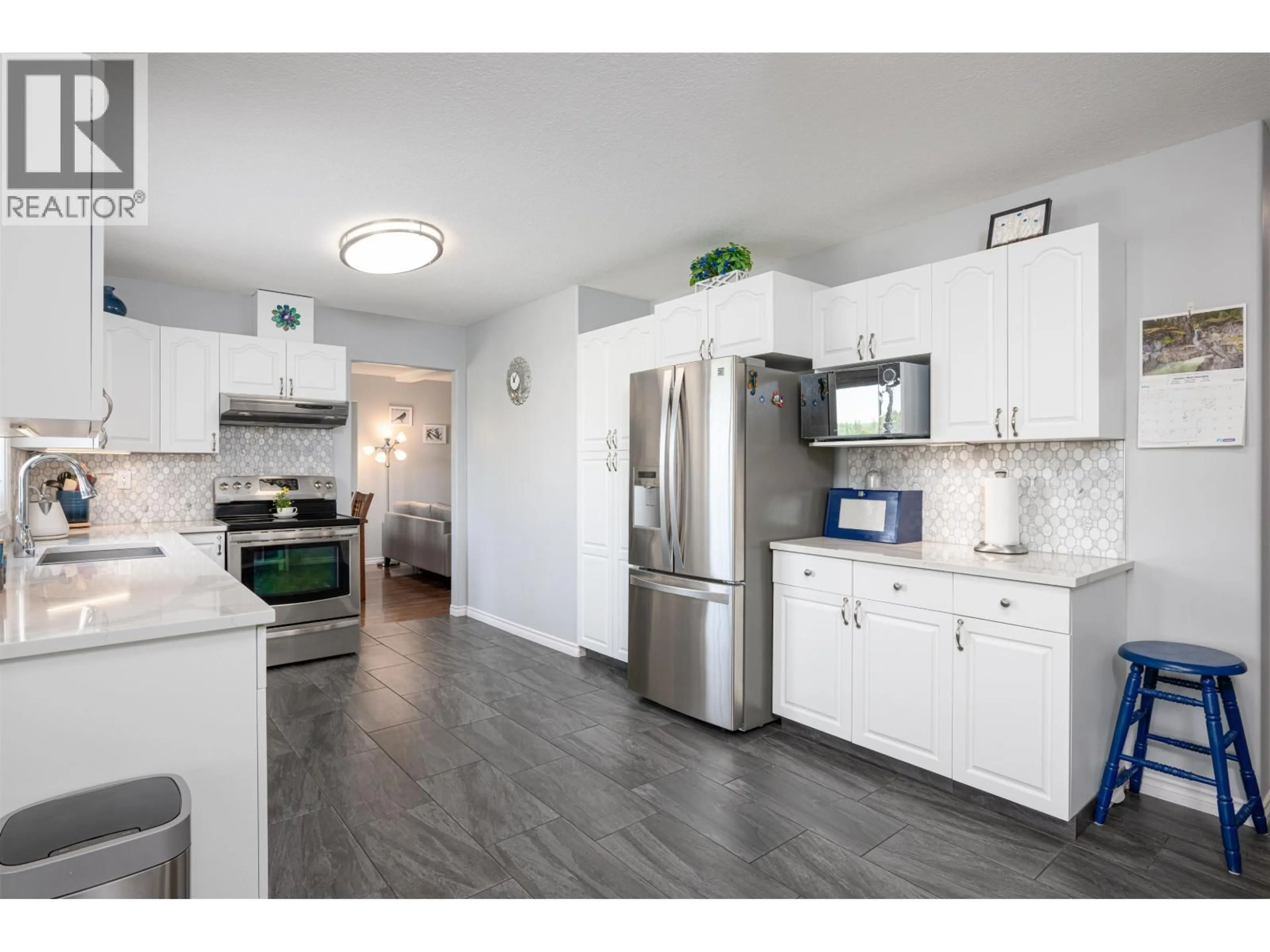 Open concept kitchen, unknown for 6879 WESTMOUNT DRIVE, Prince George British Columbia V2N6R5
