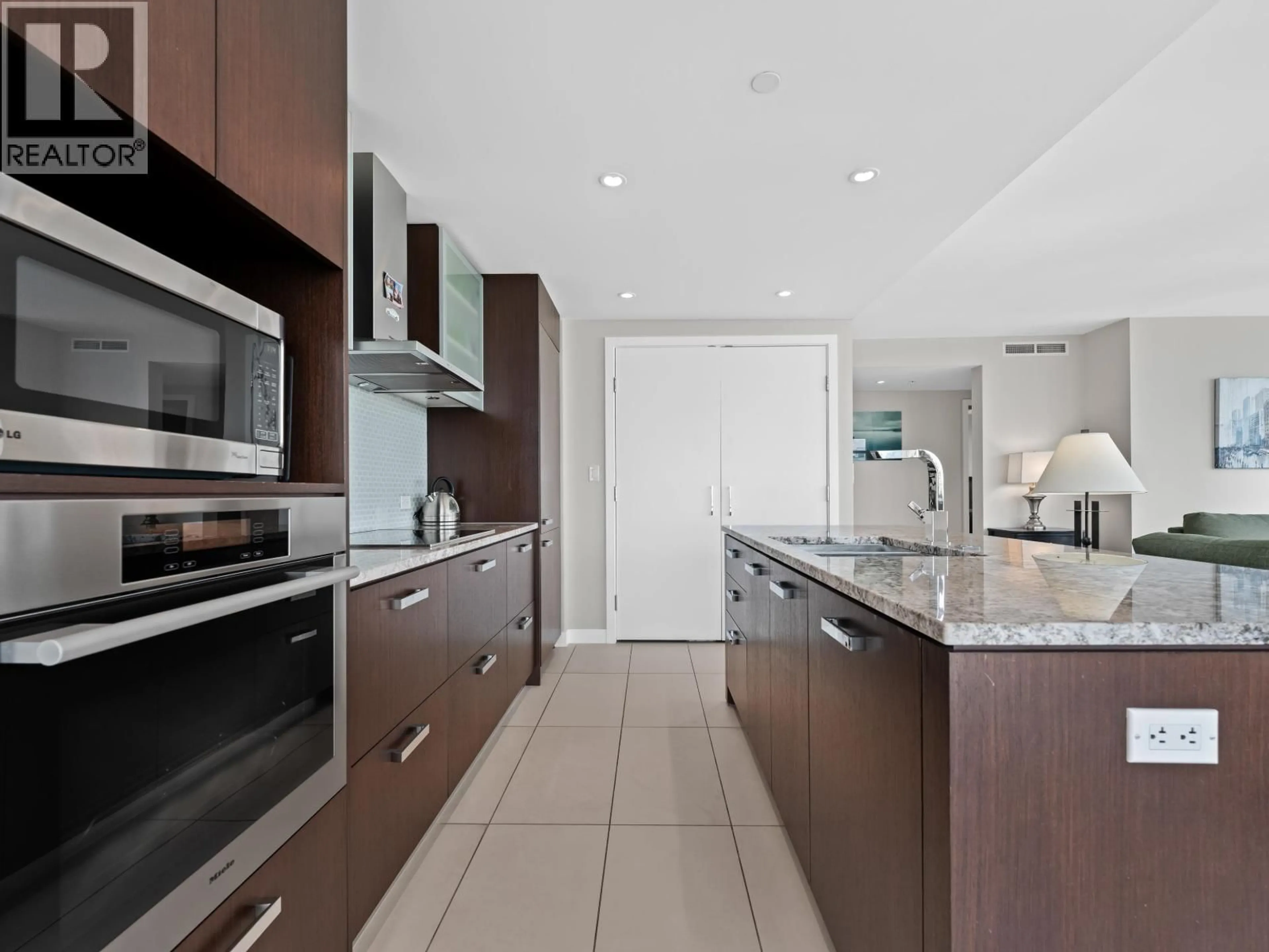 Contemporary kitchen, ceramic/tile floor for 2907 - 1028 BARCLAY STREET, Vancouver British Columbia V6E0B1