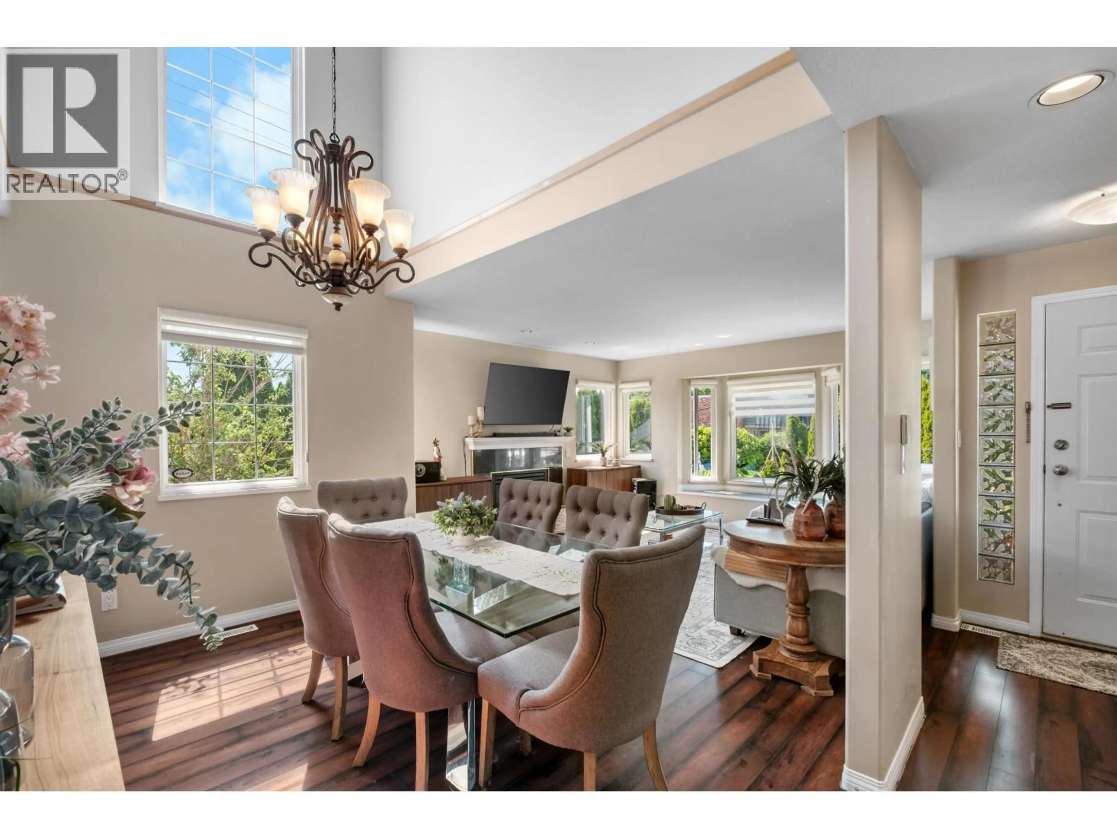 Dining room, wood/laminate floor for 230 ST. PATRICKS AVENUE, North Vancouver British Columbia V7L3N4
