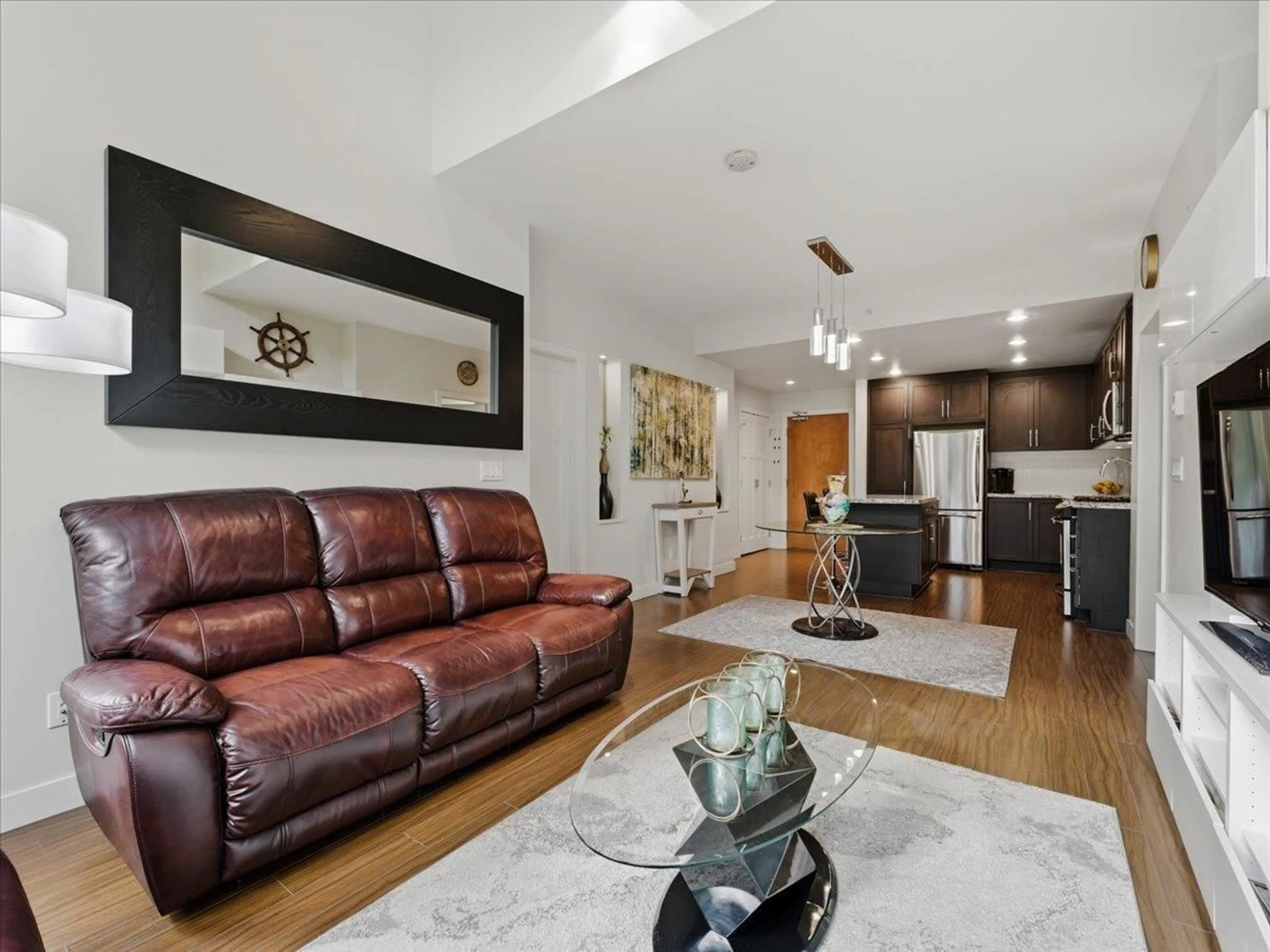 Living room with furniture, unknown for 409 - 15428 31 AVENUE, Surrey British Columbia V3Z3W4