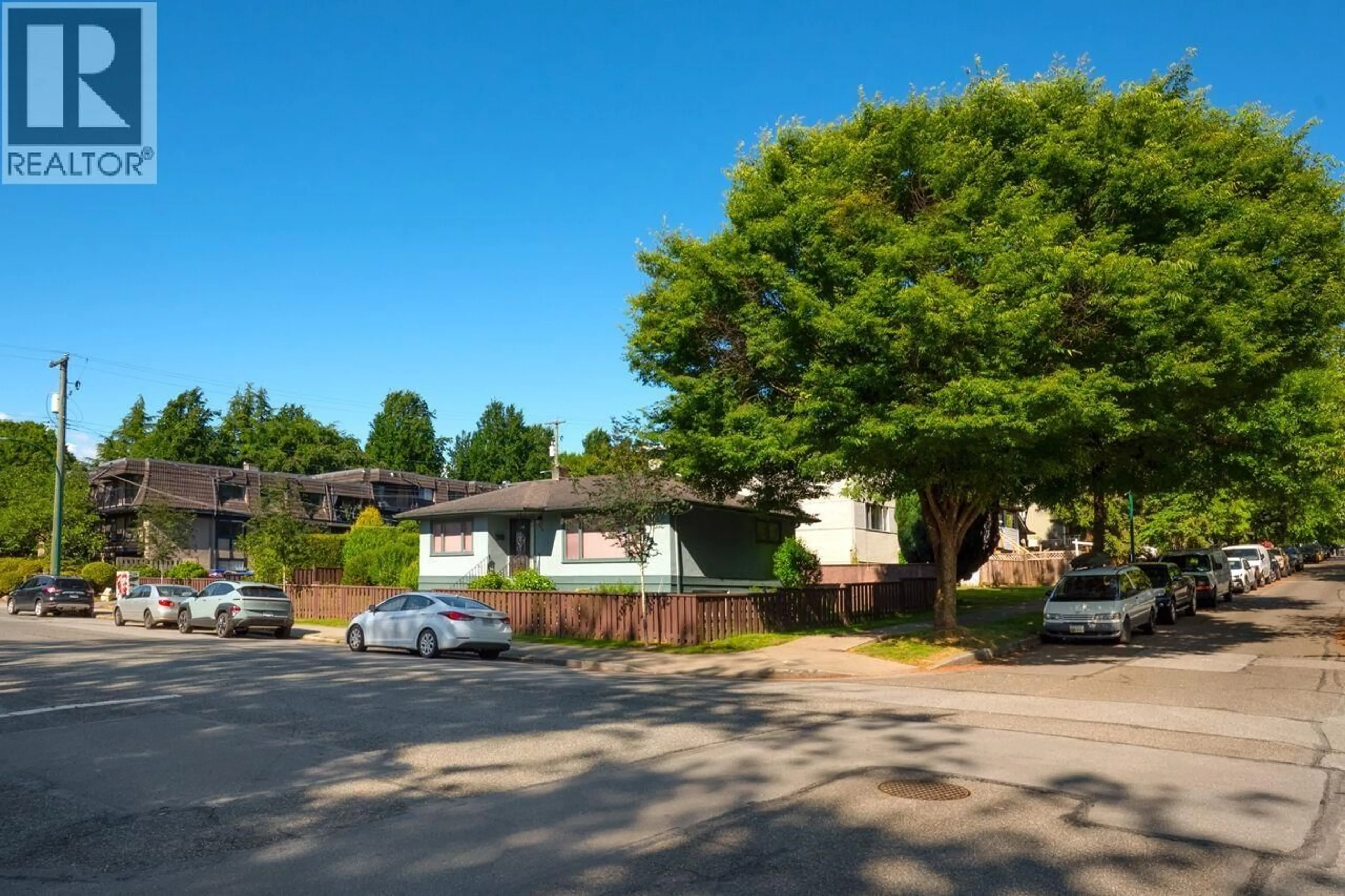 Unknown for 106 TEMPLETON DRIVE, Vancouver British Columbia V5L3E2