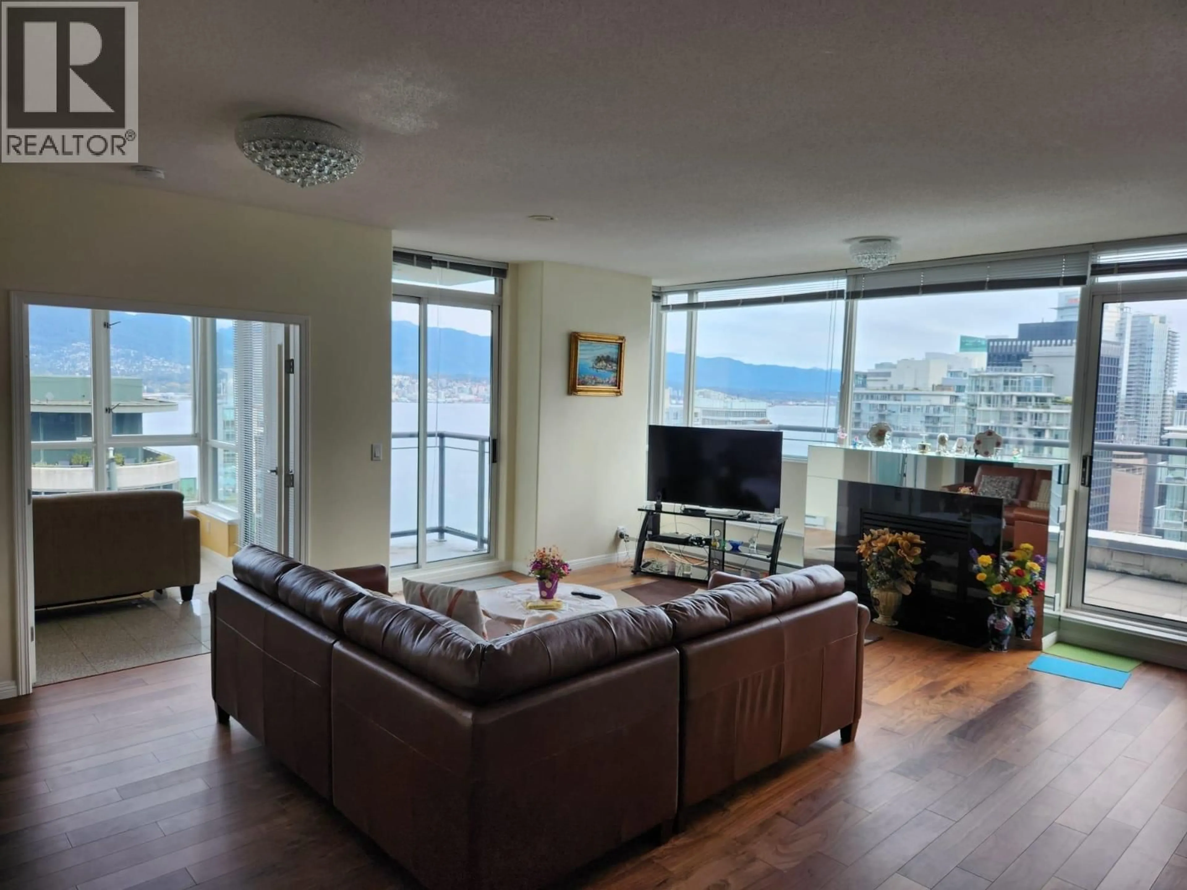 Living room with furniture, unknown for 3307 - 1328 PENDER STREET, Vancouver British Columbia V6E4T1