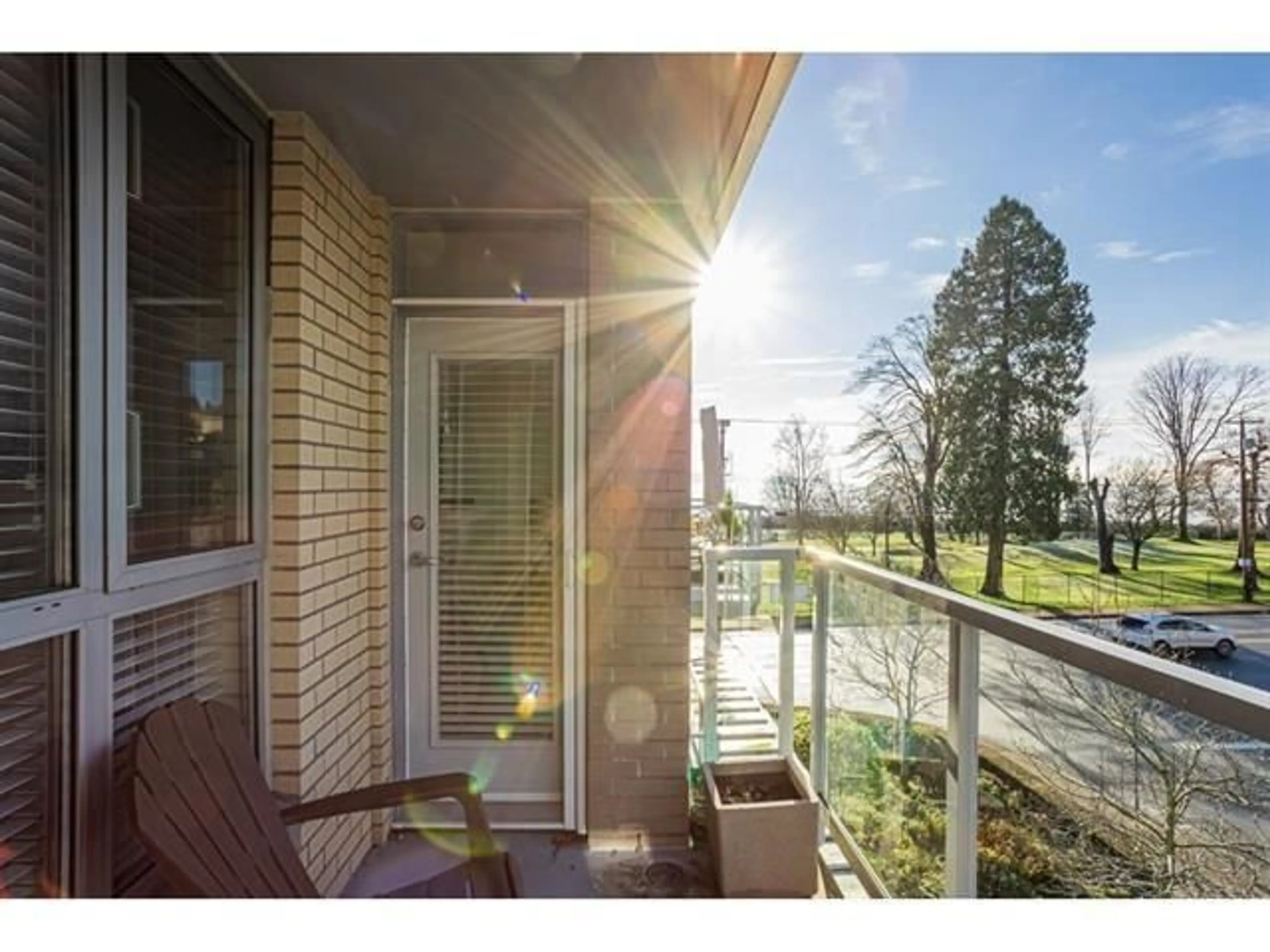 Balcony in the apartment, unknown for 303 - 15777 MARINE DRIVE, White Rock British Columbia V4B1E5