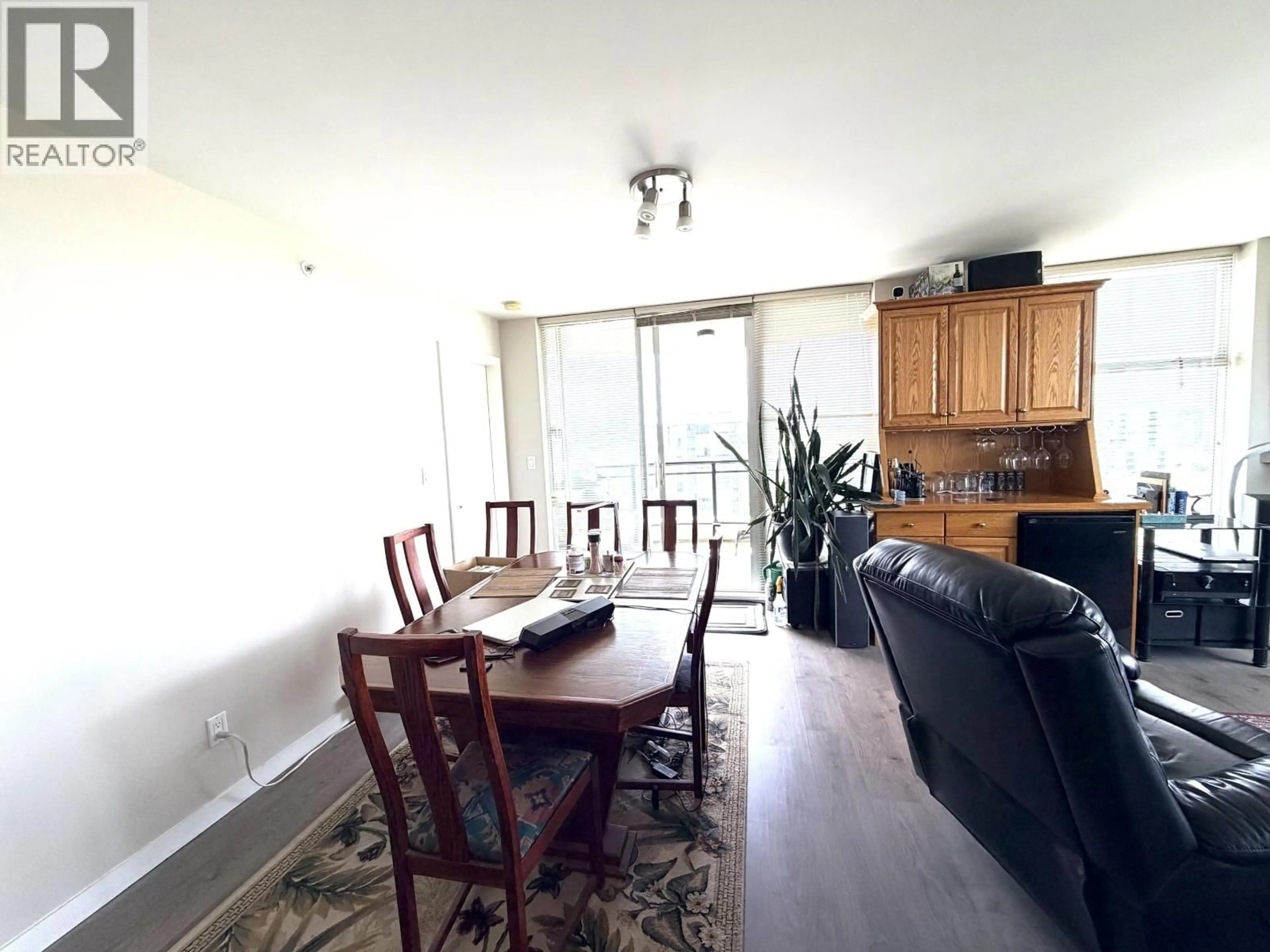 A pic of a room for 1805 - 8460 GRANVILLE AVENUE, Richmond British Columbia V6Y4E7