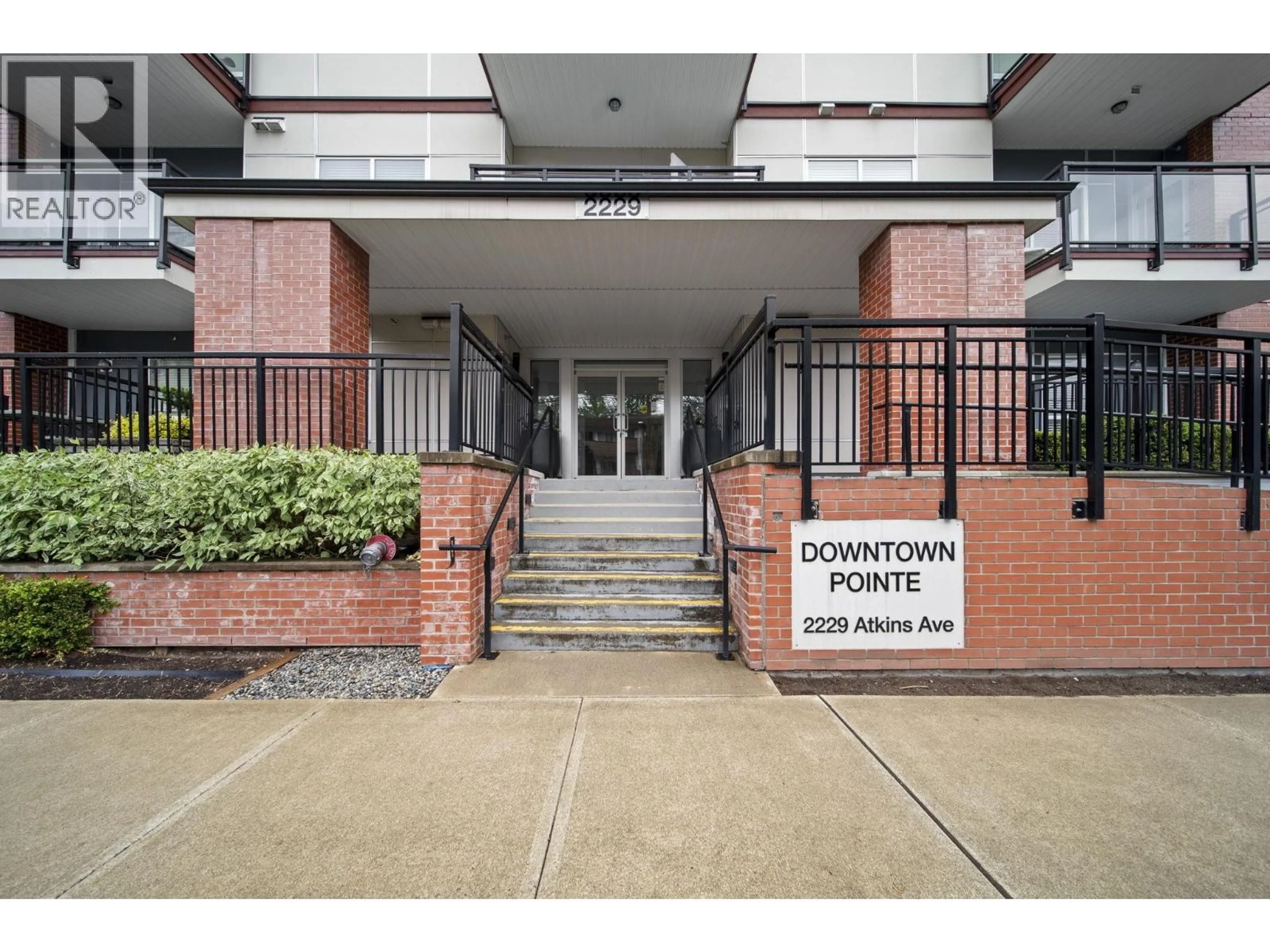 Indoor foyer for 306 - 2229 ATKINS AVENUE, Port Coquitlam British Columbia V3C0H2