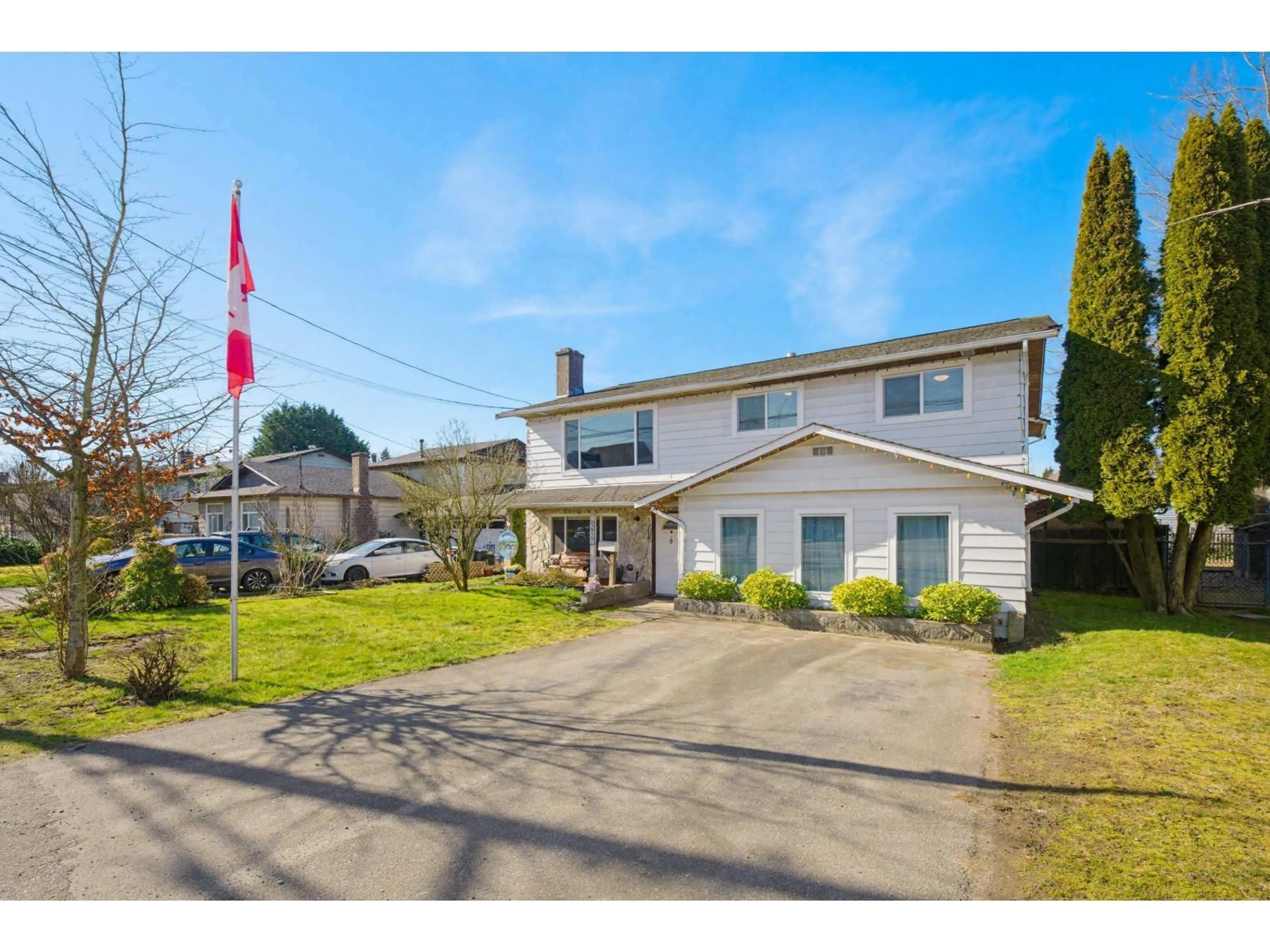 A pic from outside/outdoor area/front of a property/back of a property/a pic from drone, street for 5927 184 STREET, Surrey British Columbia V3S4N2