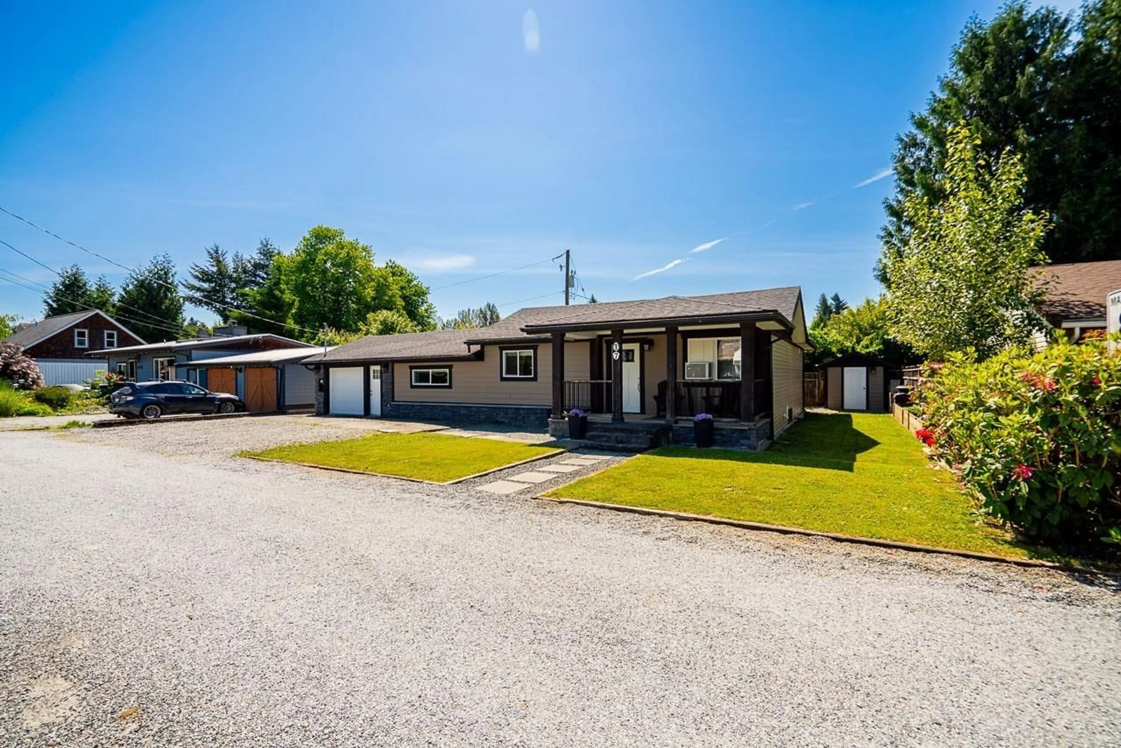 A pic from outside/outdoor area/front of a property/back of a property/a pic from drone, street for 17 - 8985 SHOOK ROAD, Mission British Columbia V2V7M9