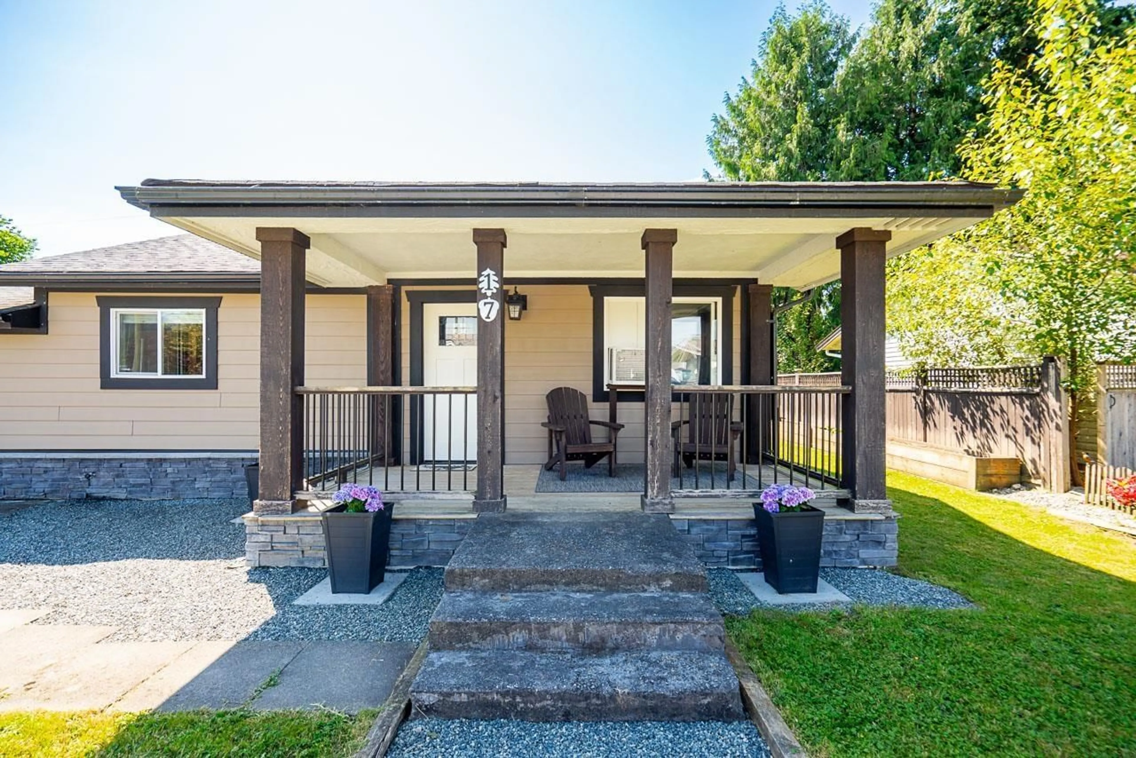 Patio, street for 17 - 8985 SHOOK ROAD, Mission British Columbia V2V7M9