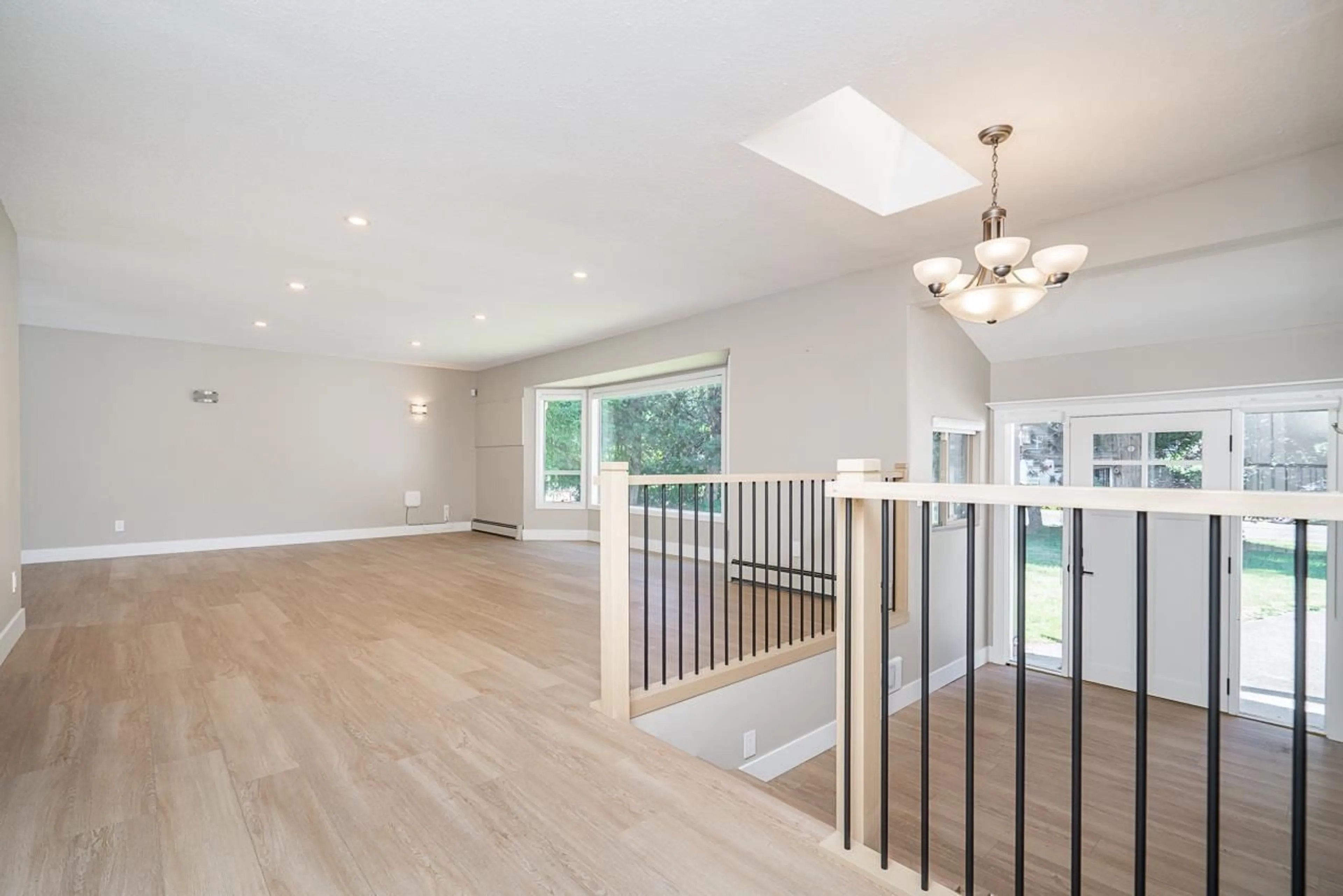 Unknown for 25016 59 AVENUE, Langley British Columbia V4W1T4