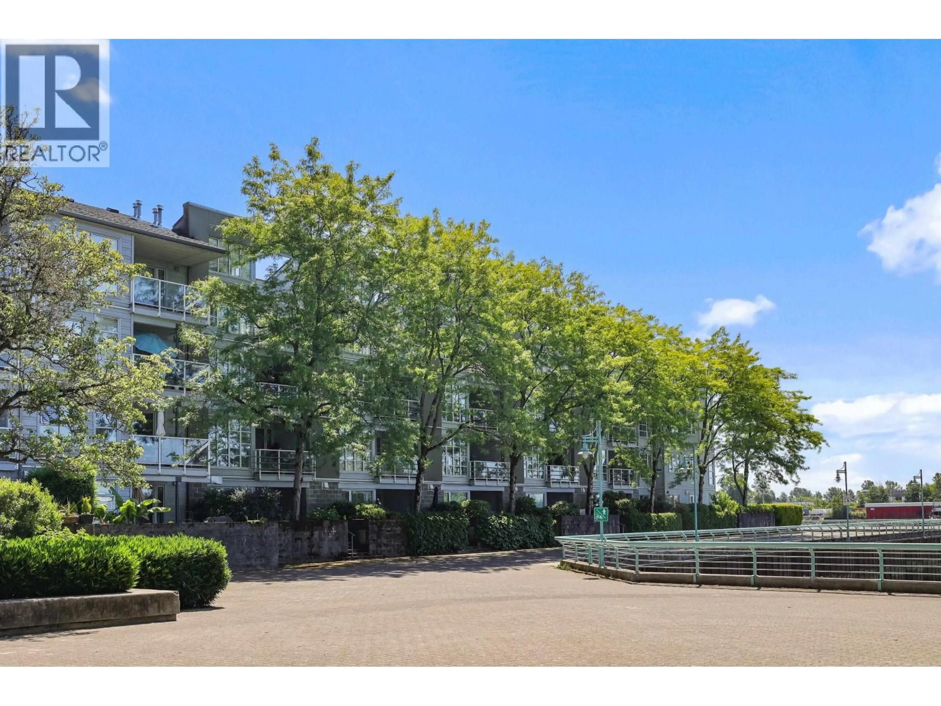 Unknown for 104 - 2080 KENT SOUTH AVENUE, Vancouver British Columbia V5P4X2