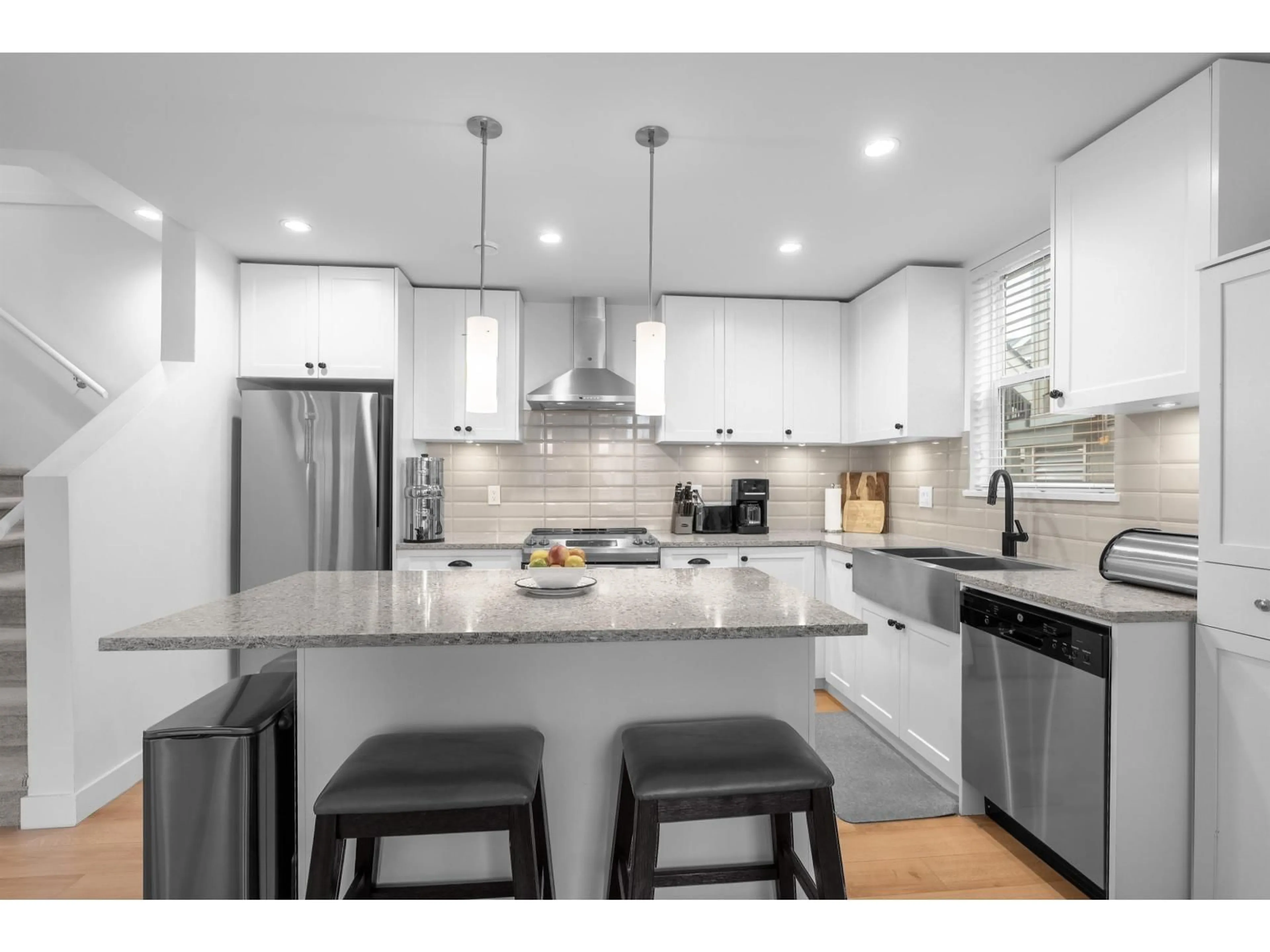 Open concept kitchen, ceramic/tile floor for 83 - 20487 65 AVENUE, Langley British Columbia V2Y3K8