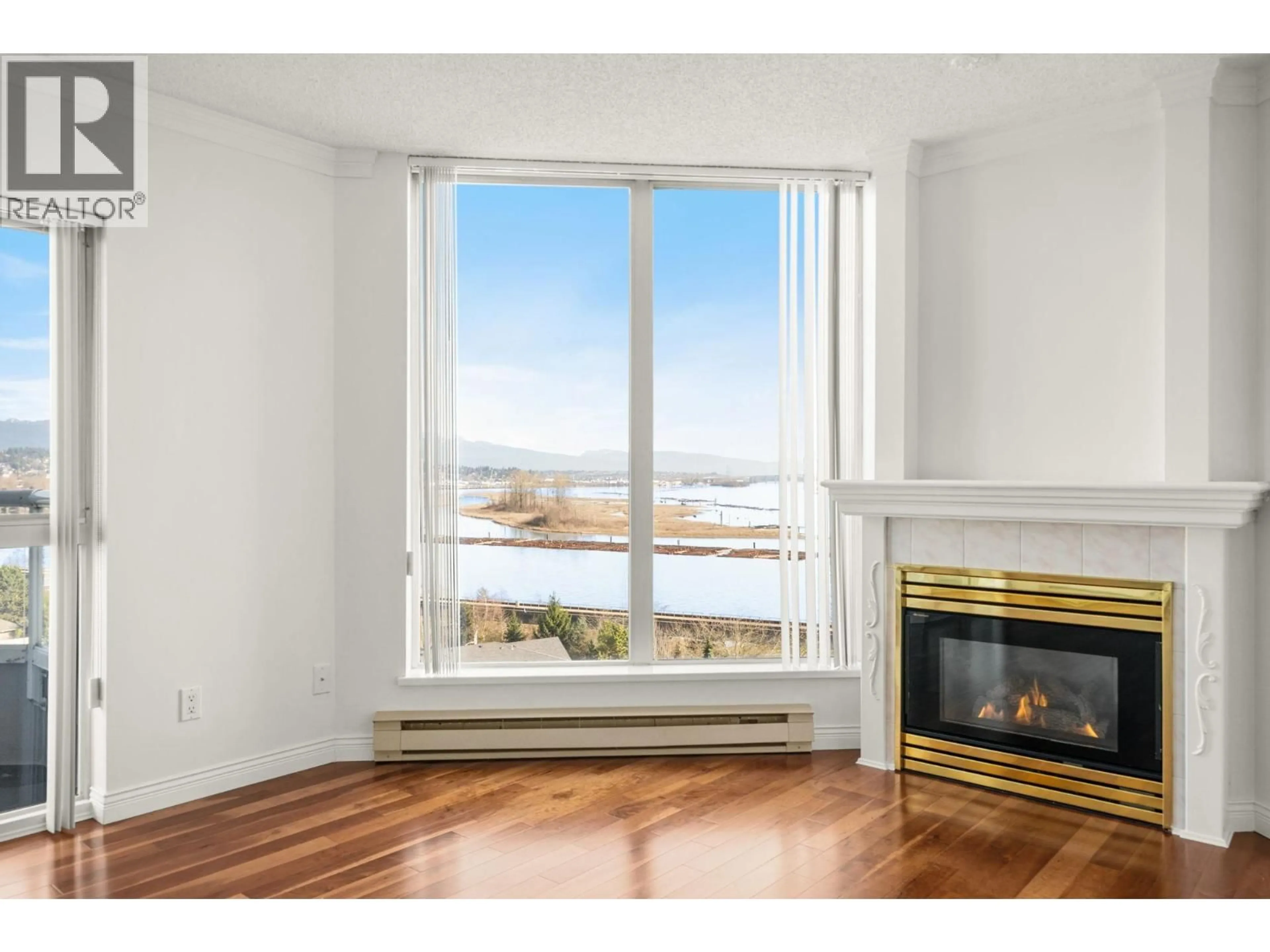 A pic of a room for 804 - 71 JAMIESON COURT, New Westminster British Columbia V3L5R4